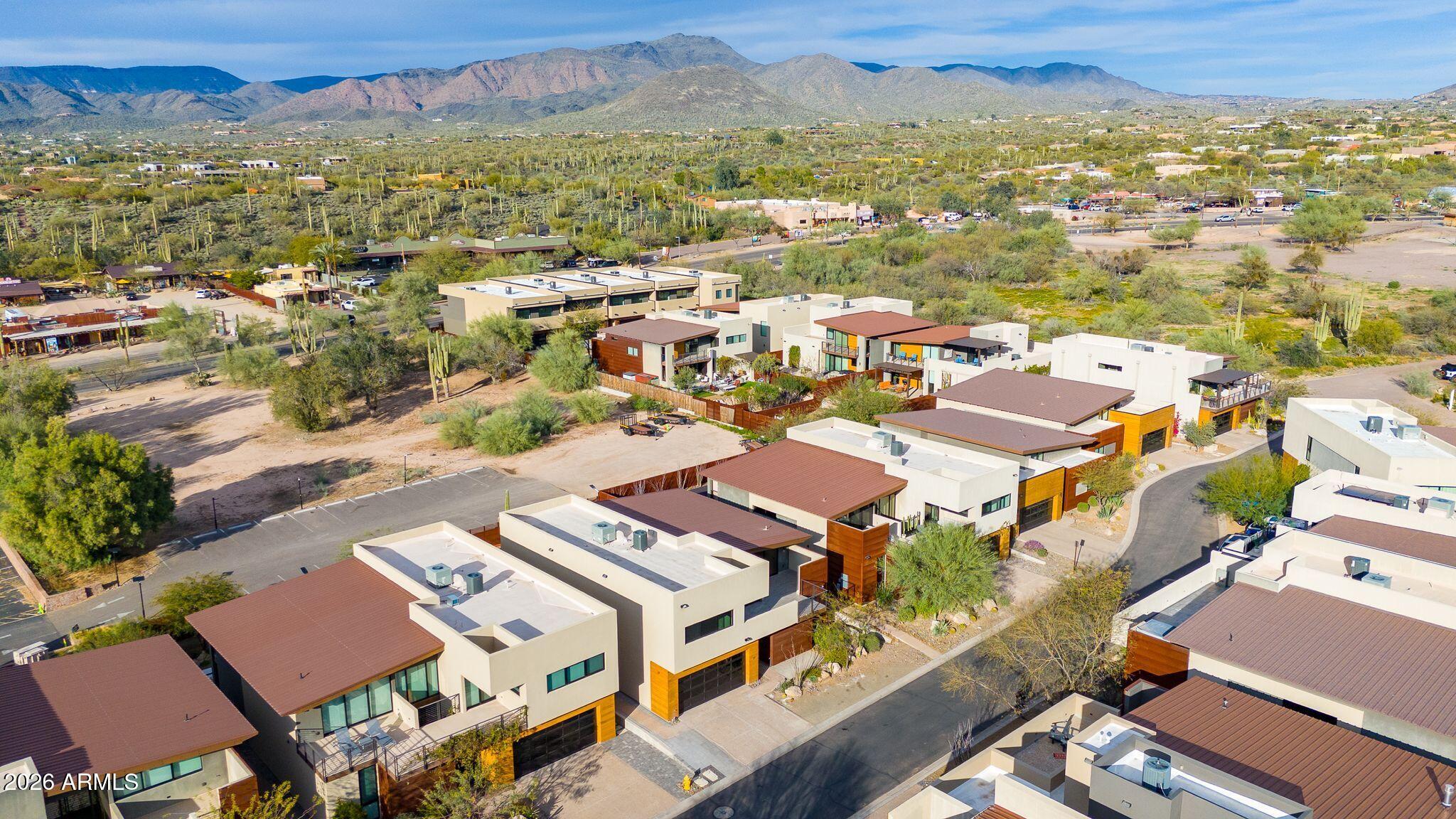 6525 E CAVE CREEK Road Unit: 27