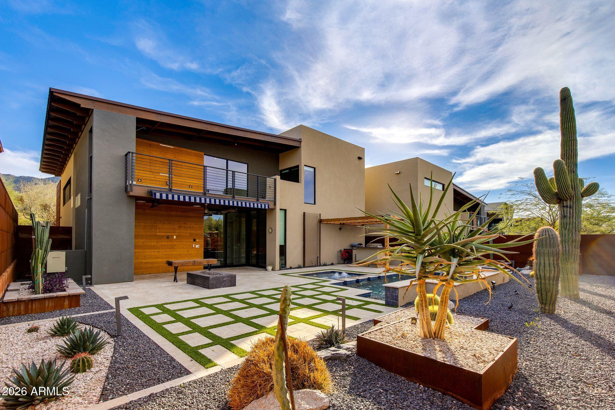 6525 E CAVE CREEK Road Unit: 27