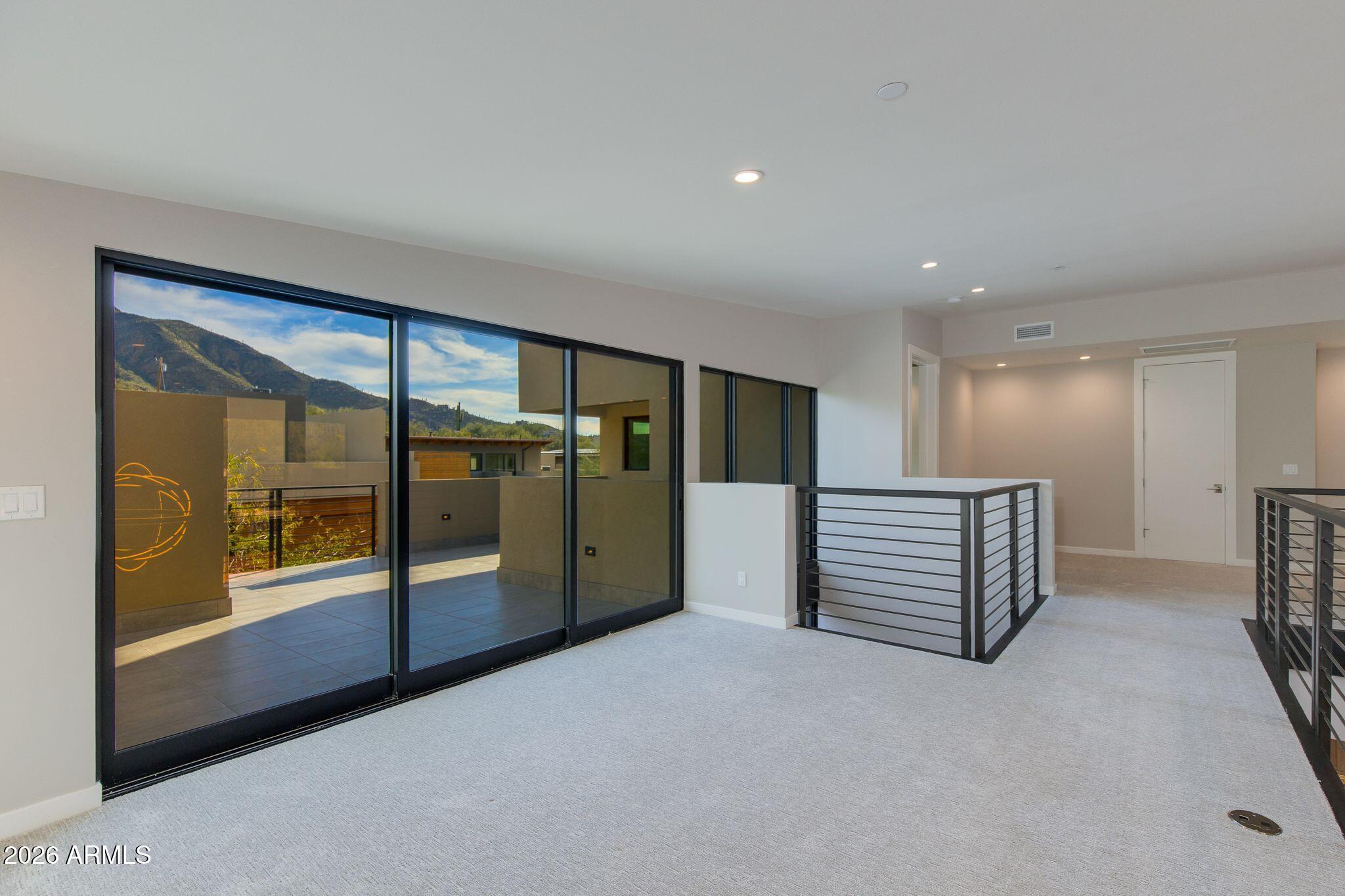 6525 E CAVE CREEK Road Unit: 27