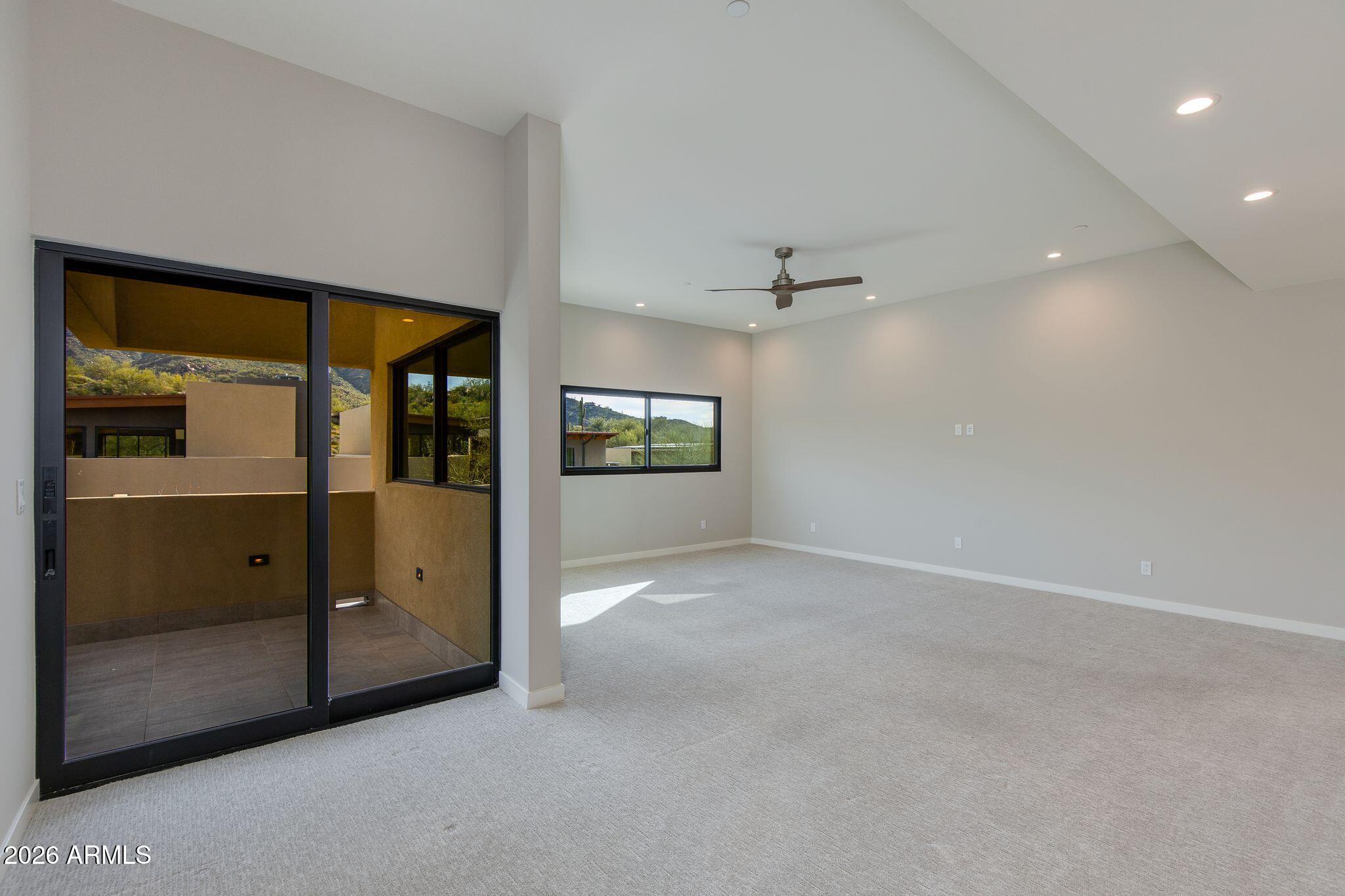 6525 E CAVE CREEK Road Unit: 27