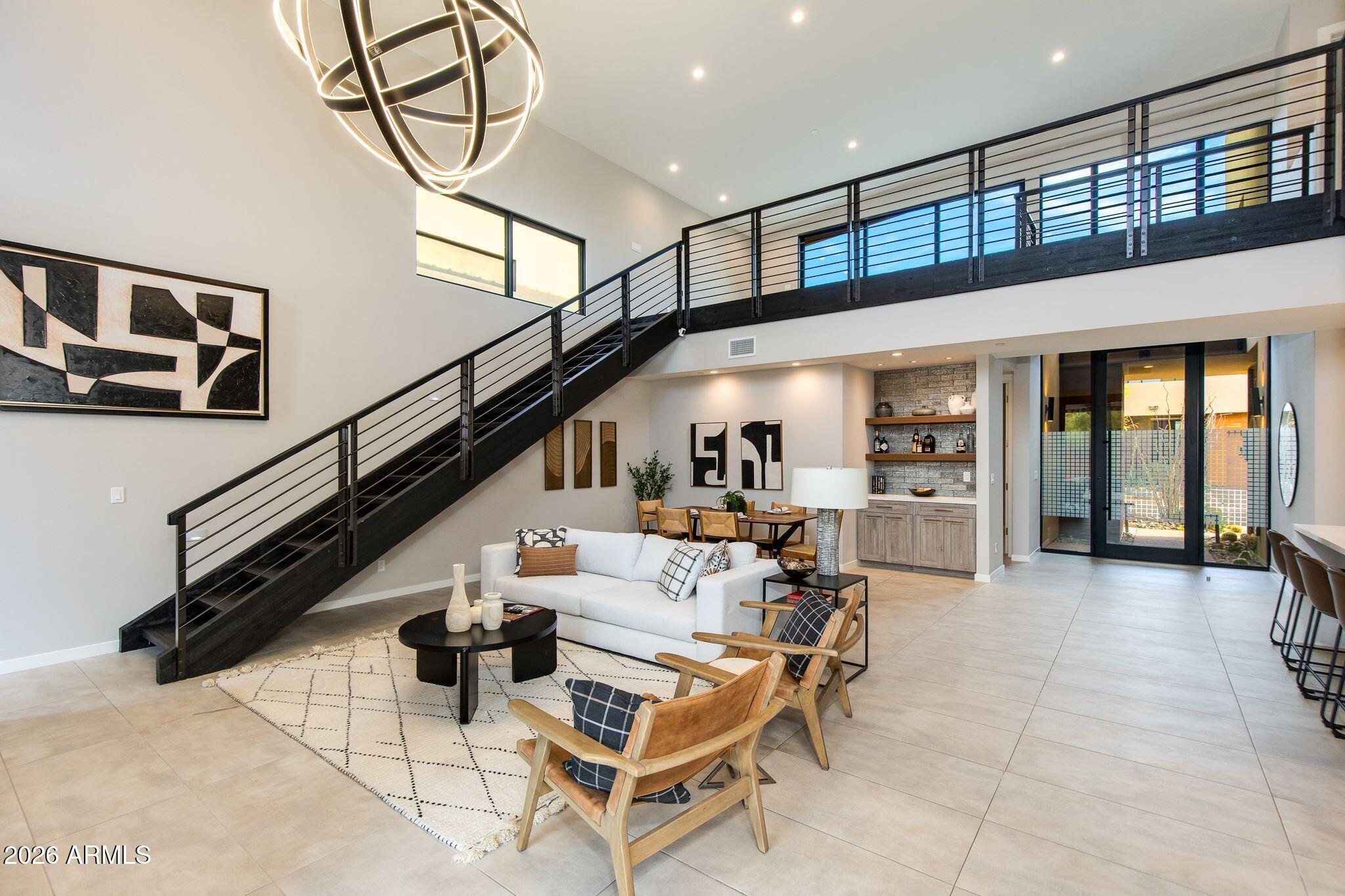 6525 E CAVE CREEK Road Unit: 27