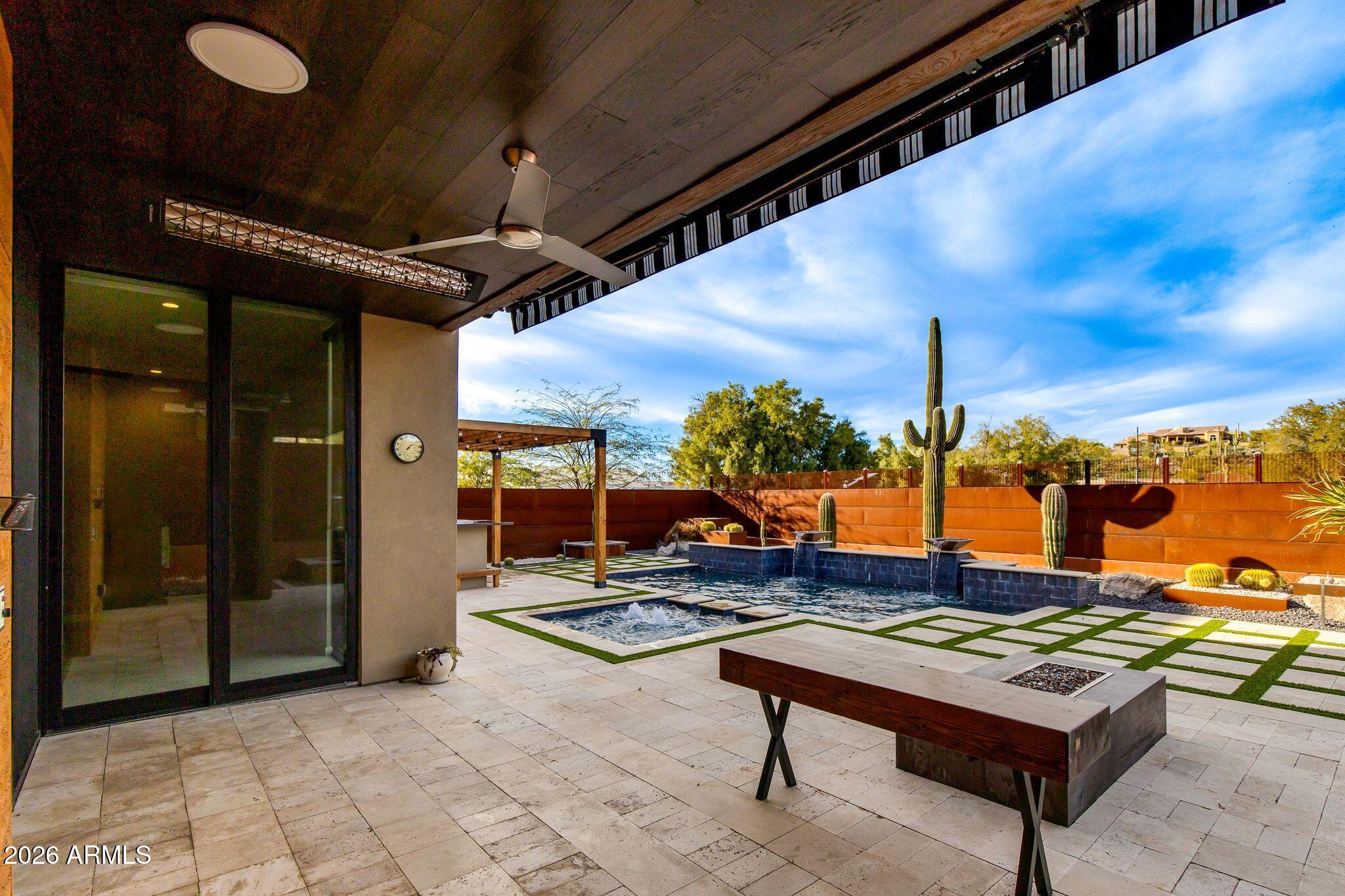 6525 E CAVE CREEK Road Unit: 27
