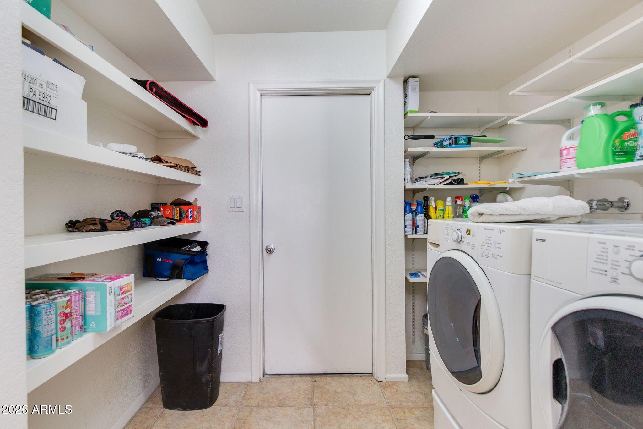 1204 E STEAMBOAT BEND Drive