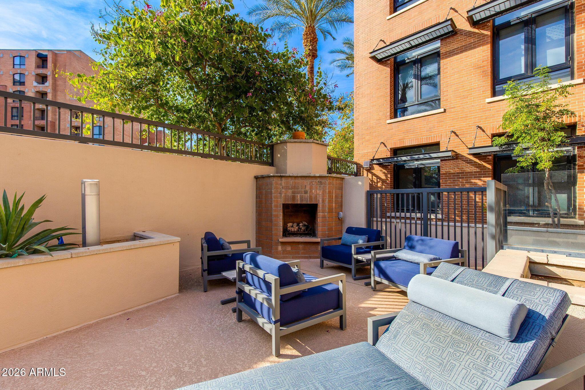 7301 E 3RD Avenue 303