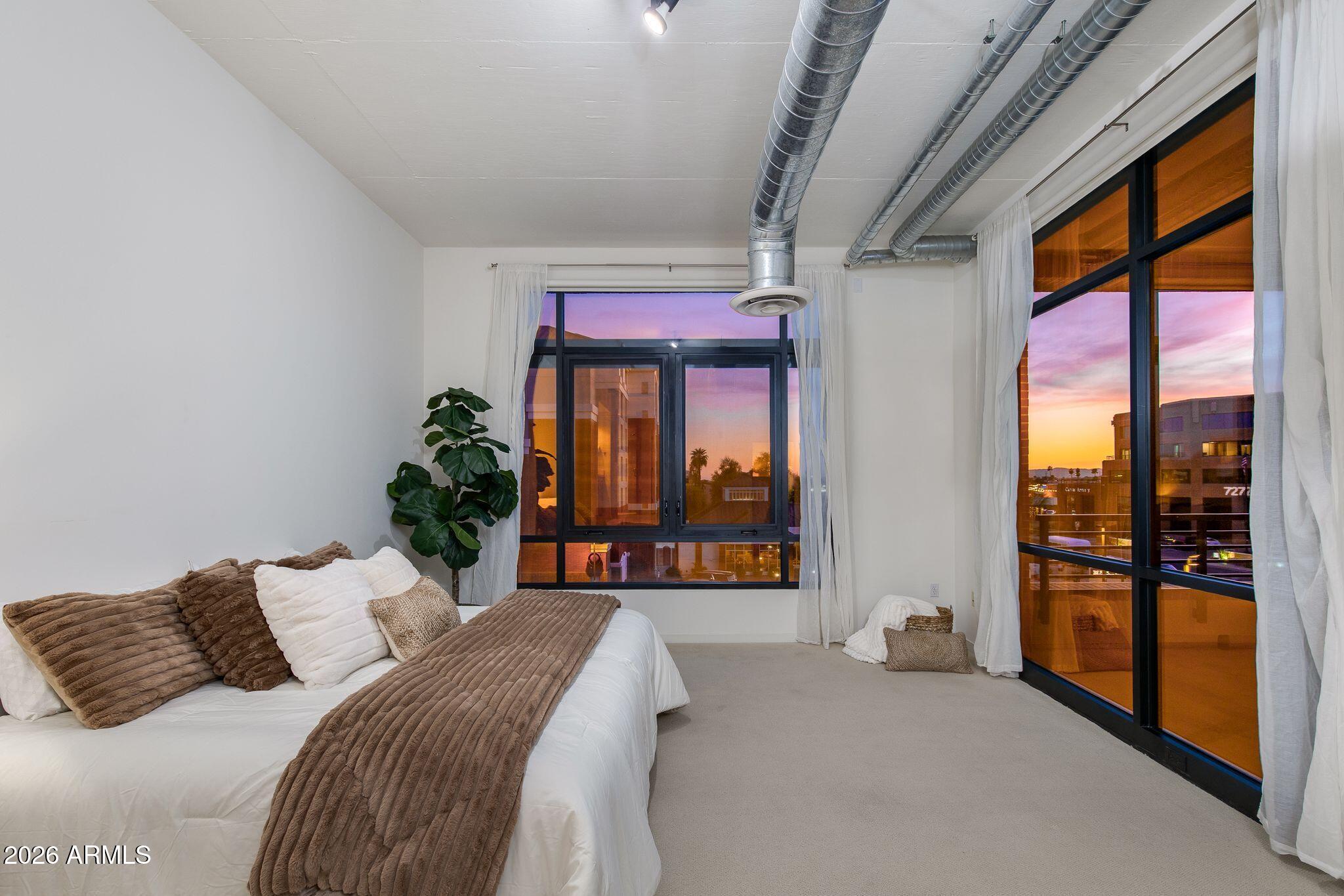 7301 E 3RD Avenue 303