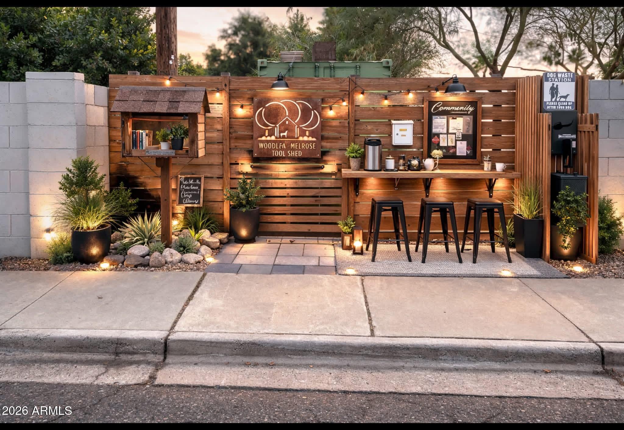 1413 W GLENROSA Avenue