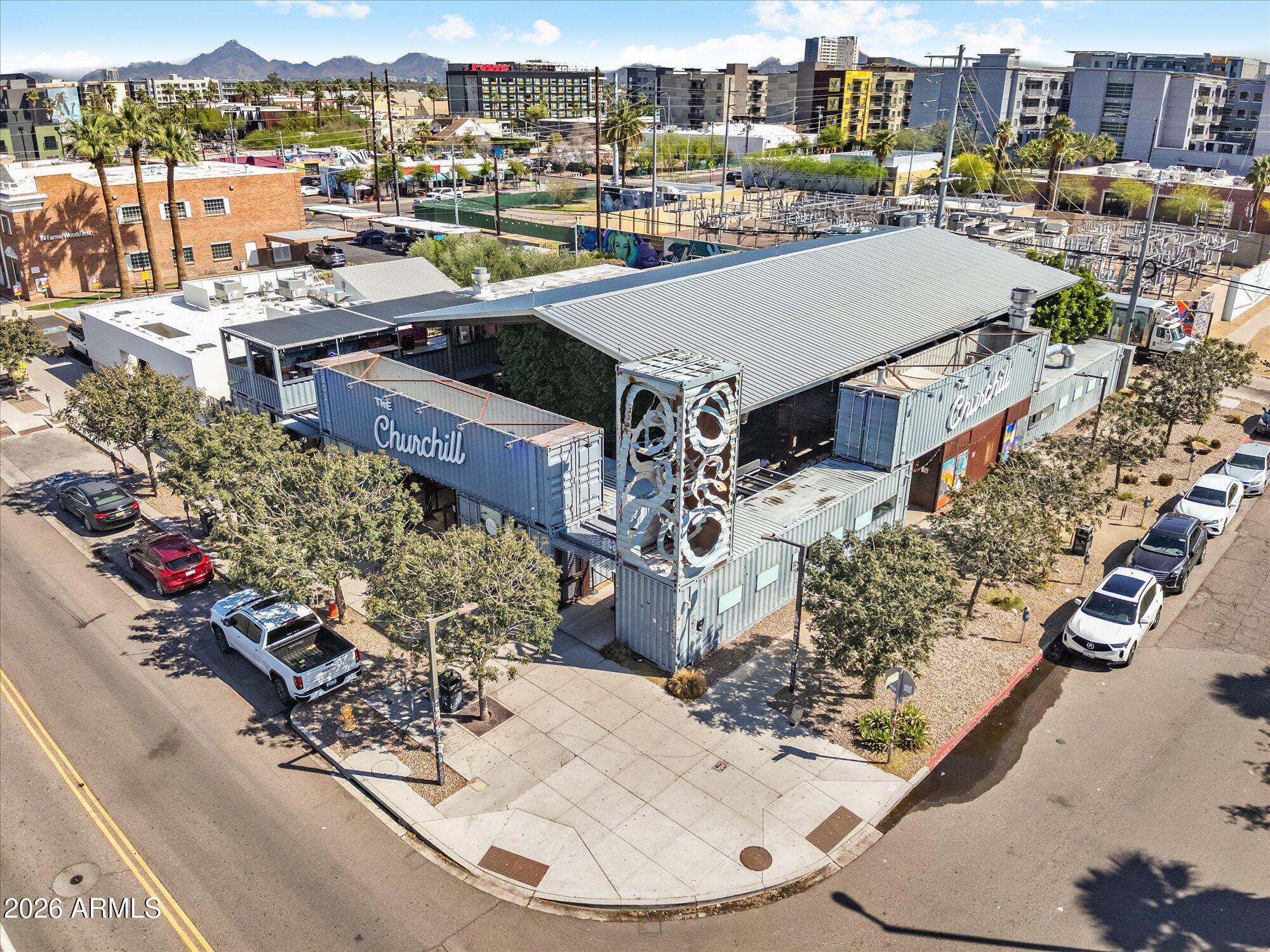 826 N 11TH Avenue