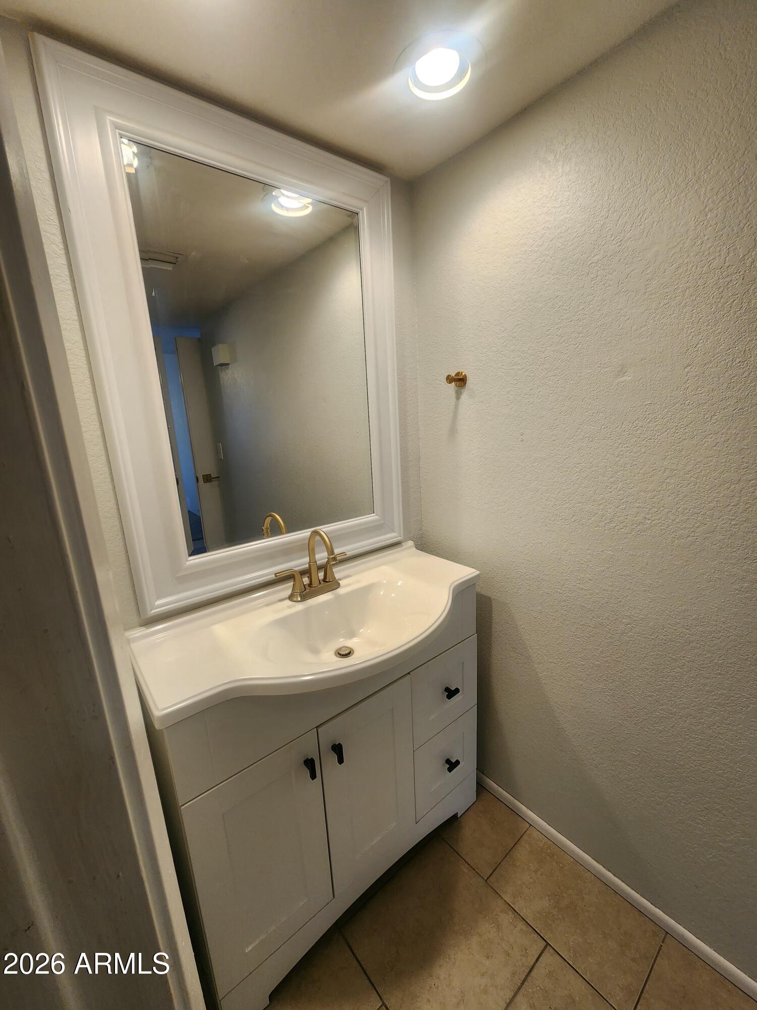 7557 N DREAMY DRAW Drive 248