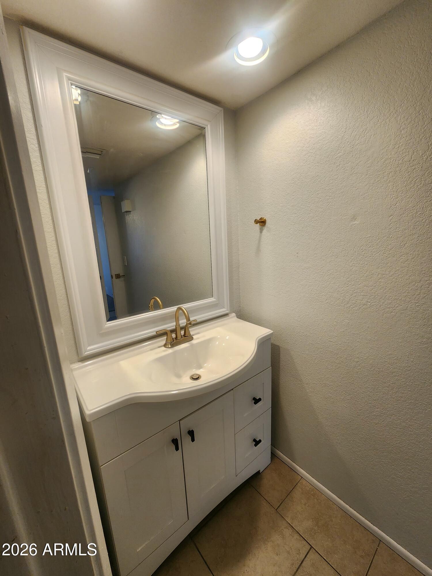 7557 N DREAMY DRAW Drive 248