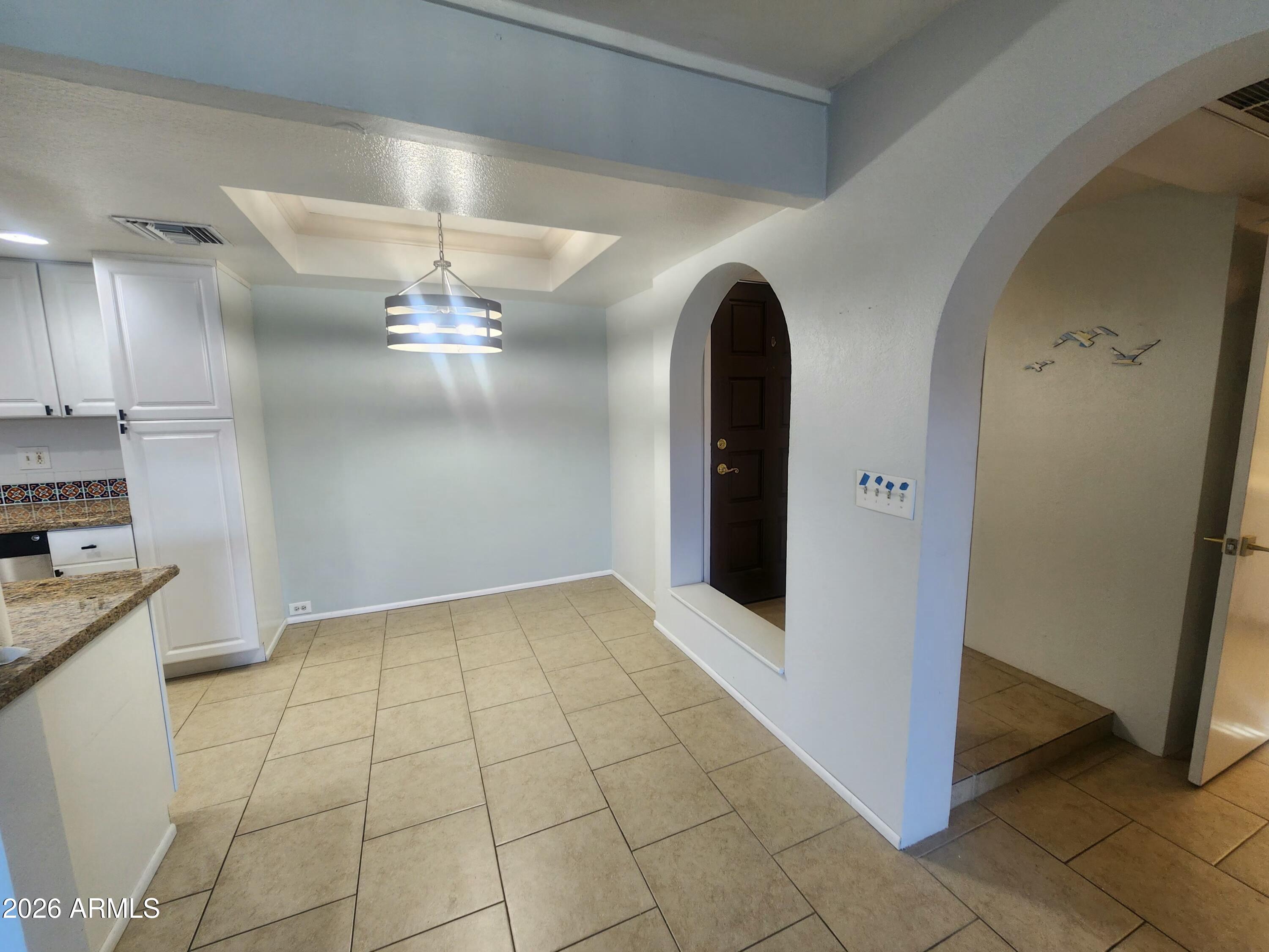 7557 N DREAMY DRAW Drive 248