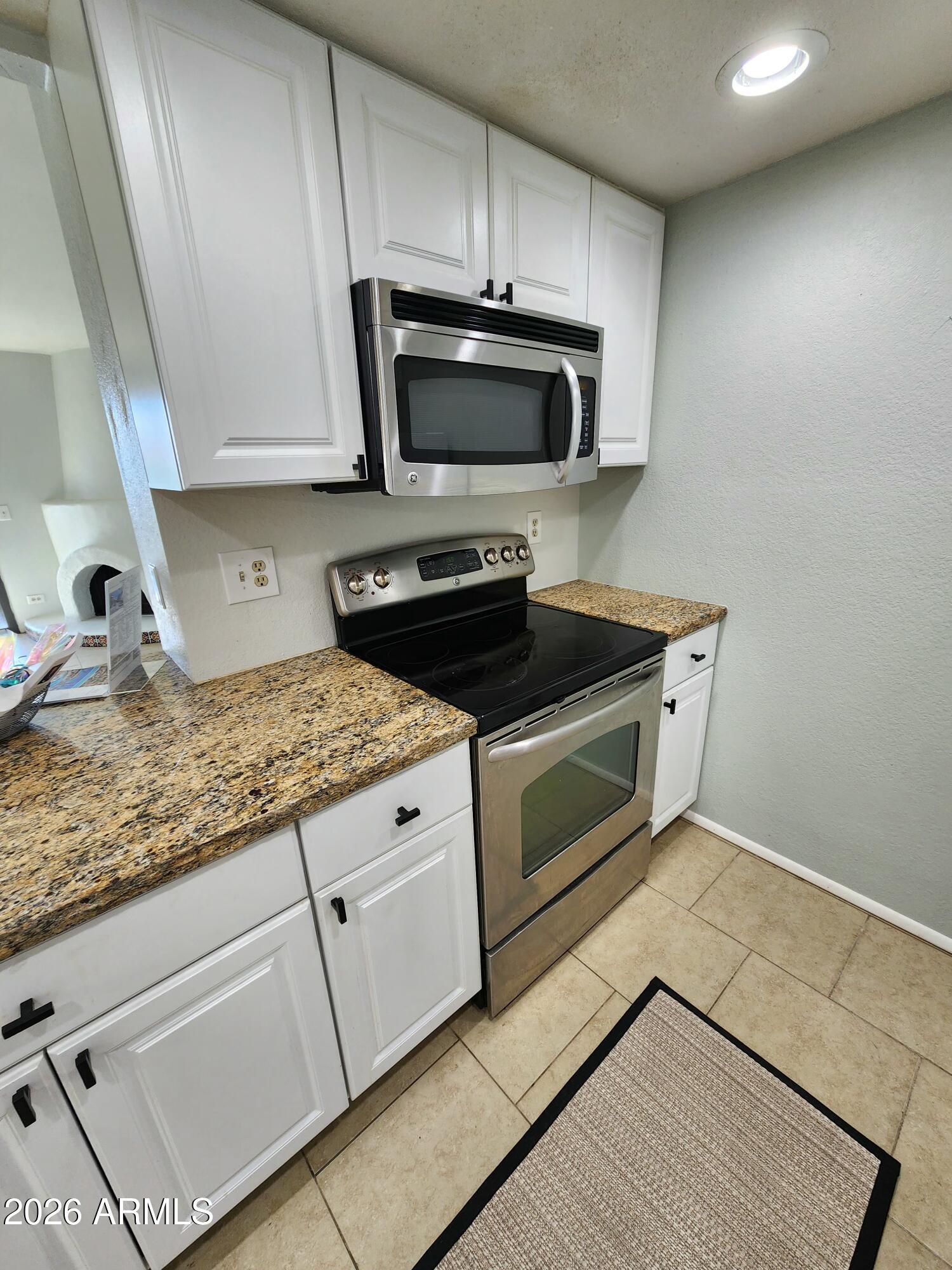 7557 N DREAMY DRAW Drive 248