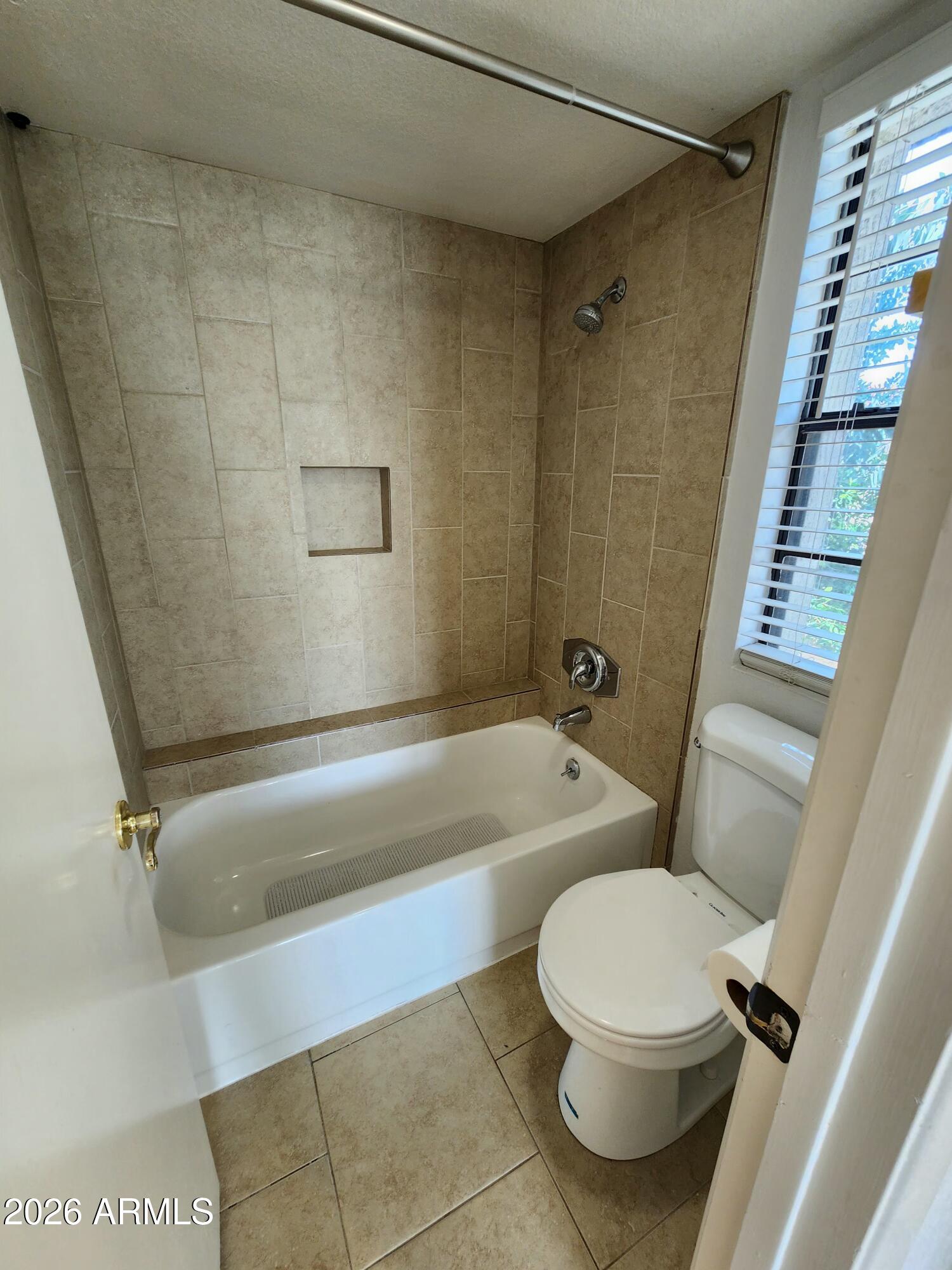 7557 N DREAMY DRAW Drive 248