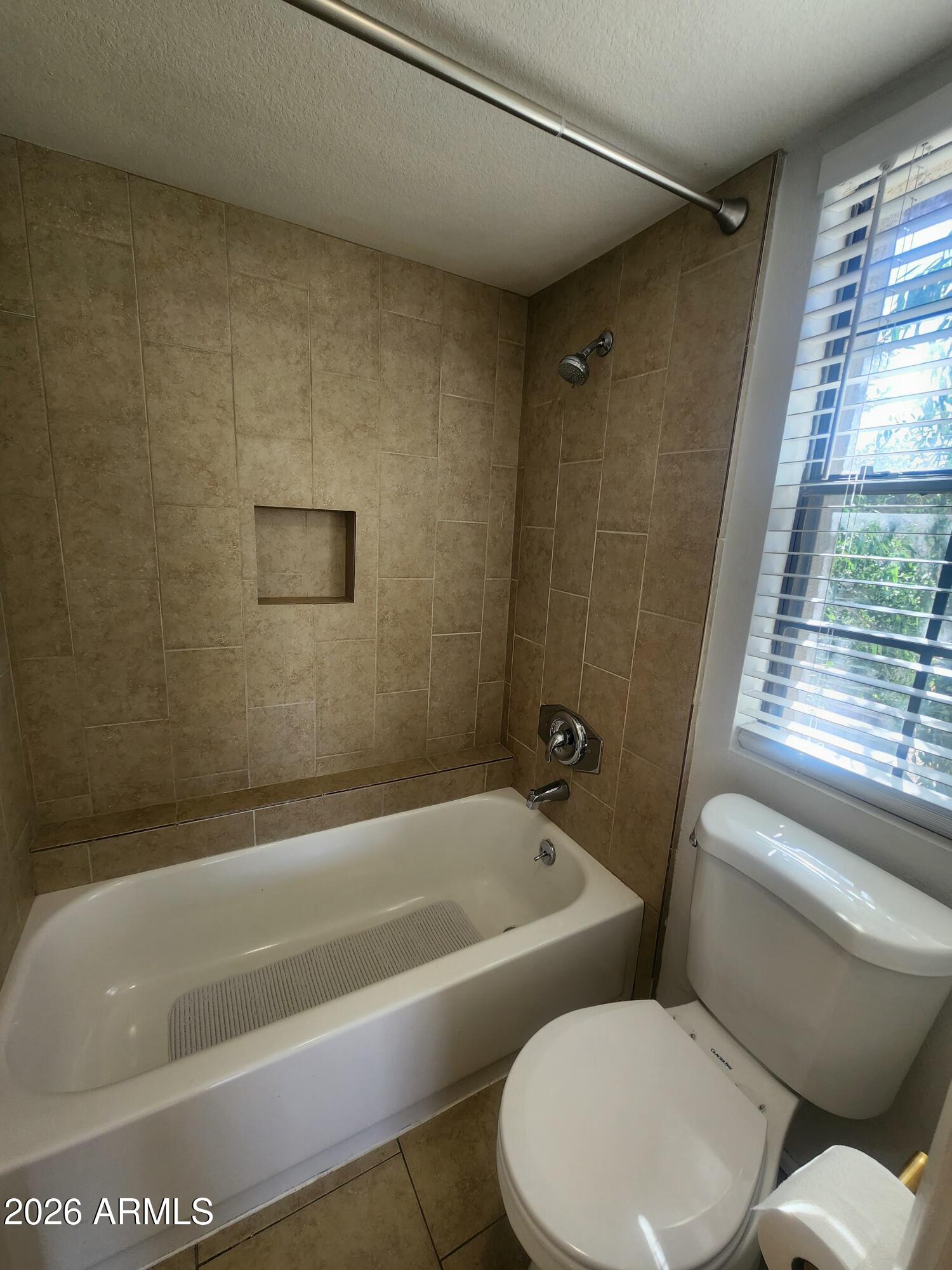 7557 N DREAMY DRAW Drive 248