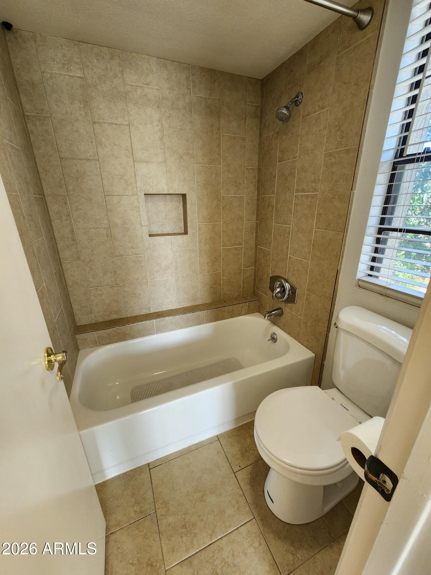 7557 N DREAMY DRAW Drive 248