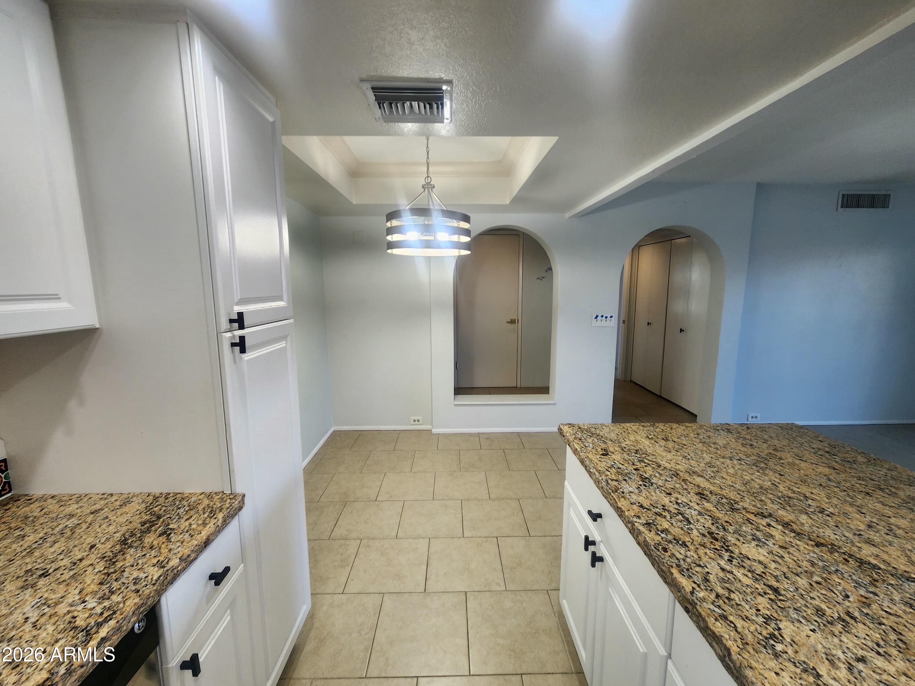 7557 N DREAMY DRAW Drive 248