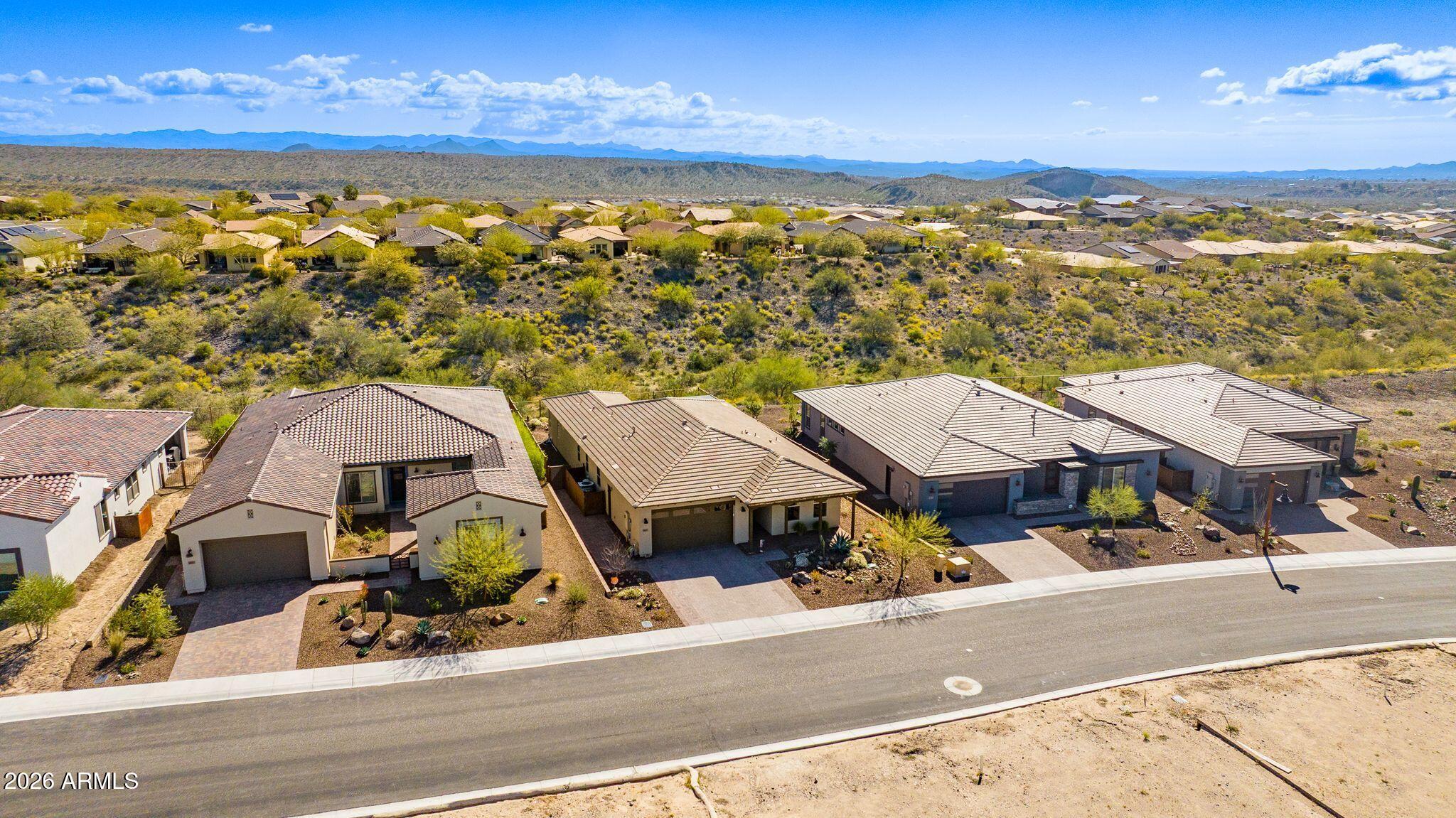 4427 BUCKING BRONCO Road