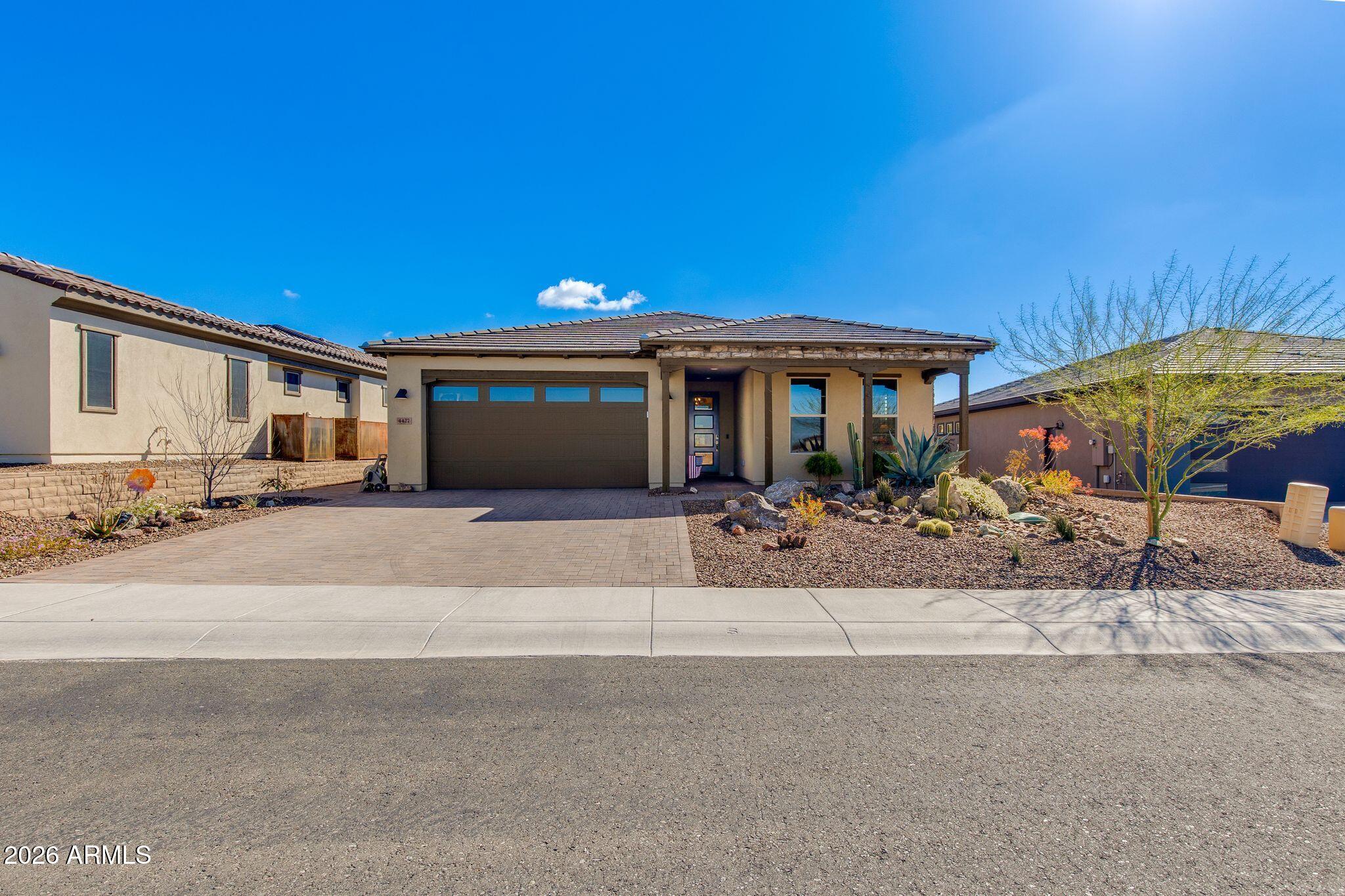 4427 BUCKING BRONCO Road