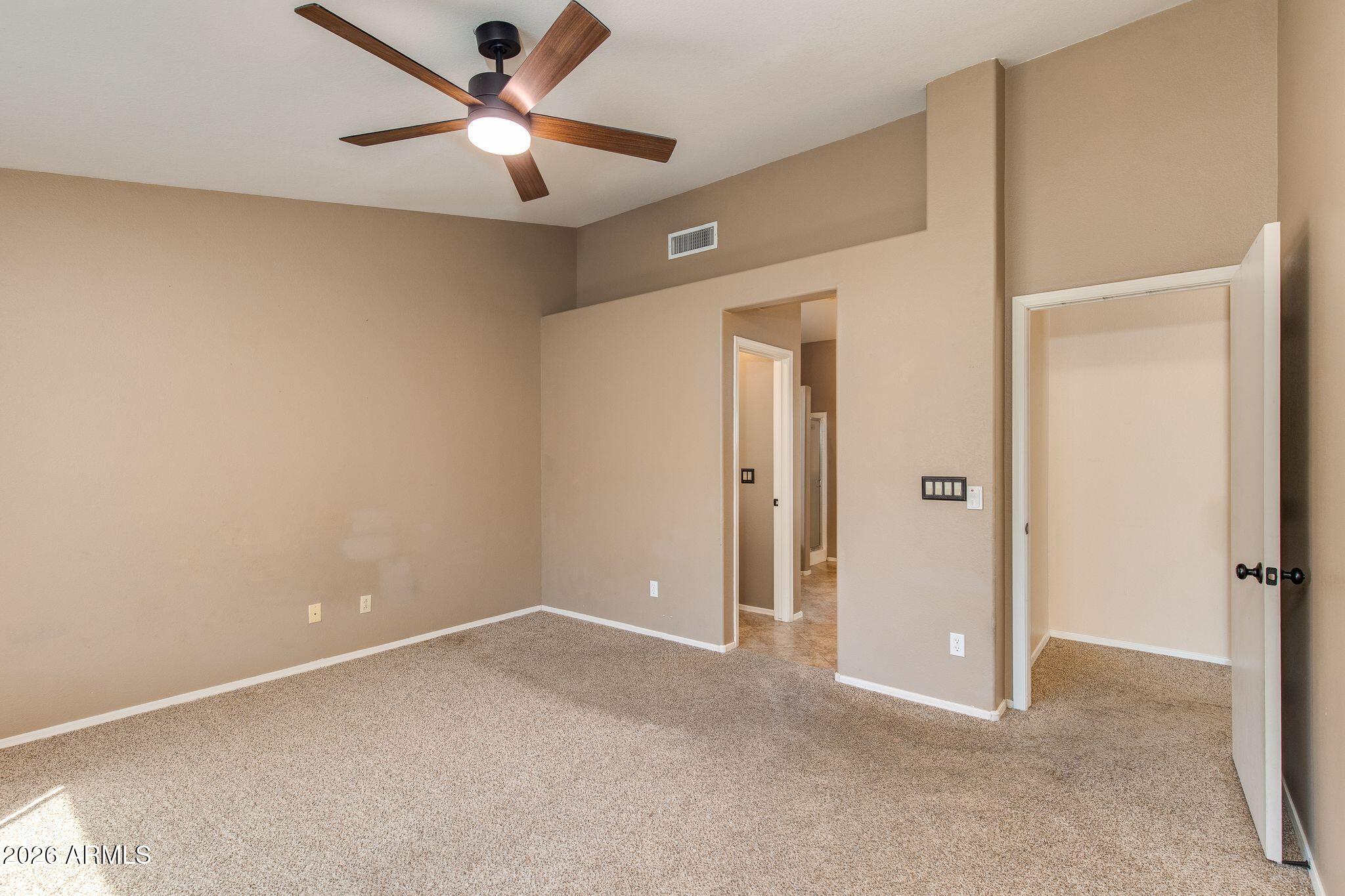 6715 W CHERRY HILLS Drive