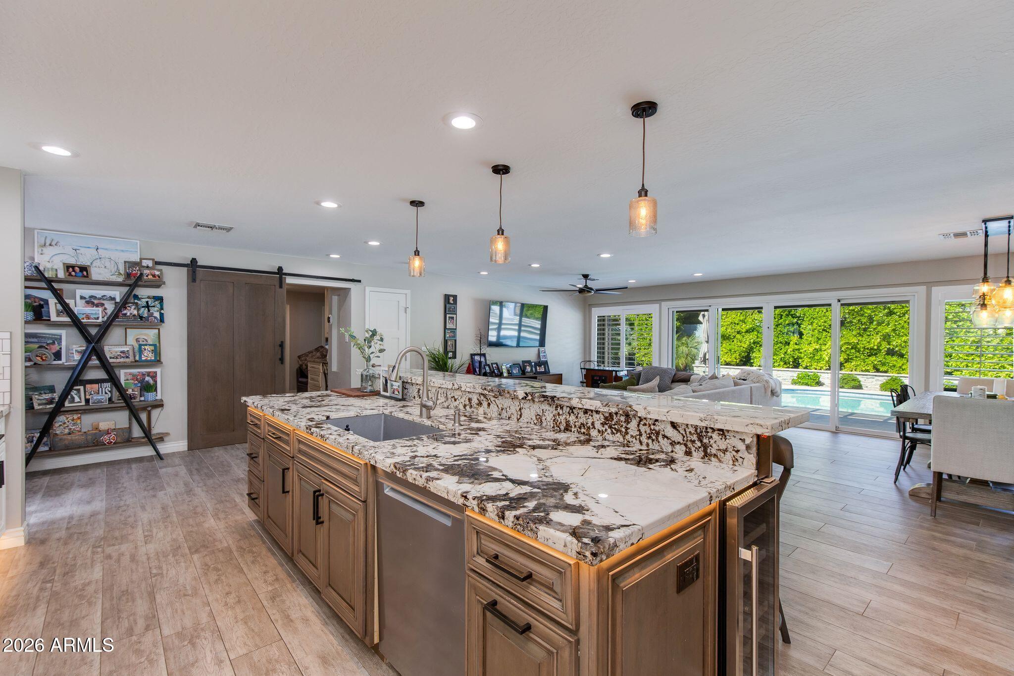 4110 E HAZELWOOD Street