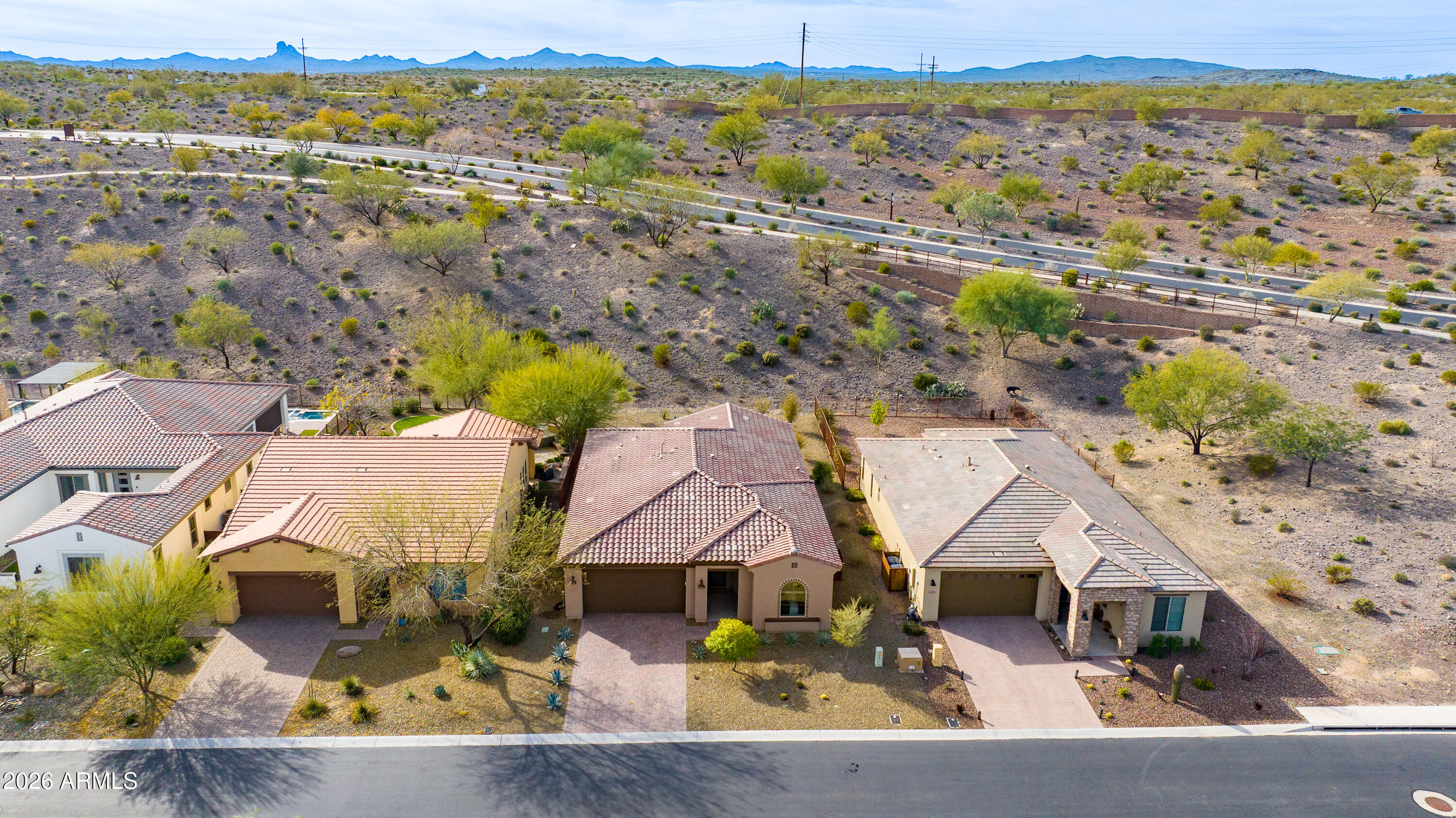3289 MAVERICK Road