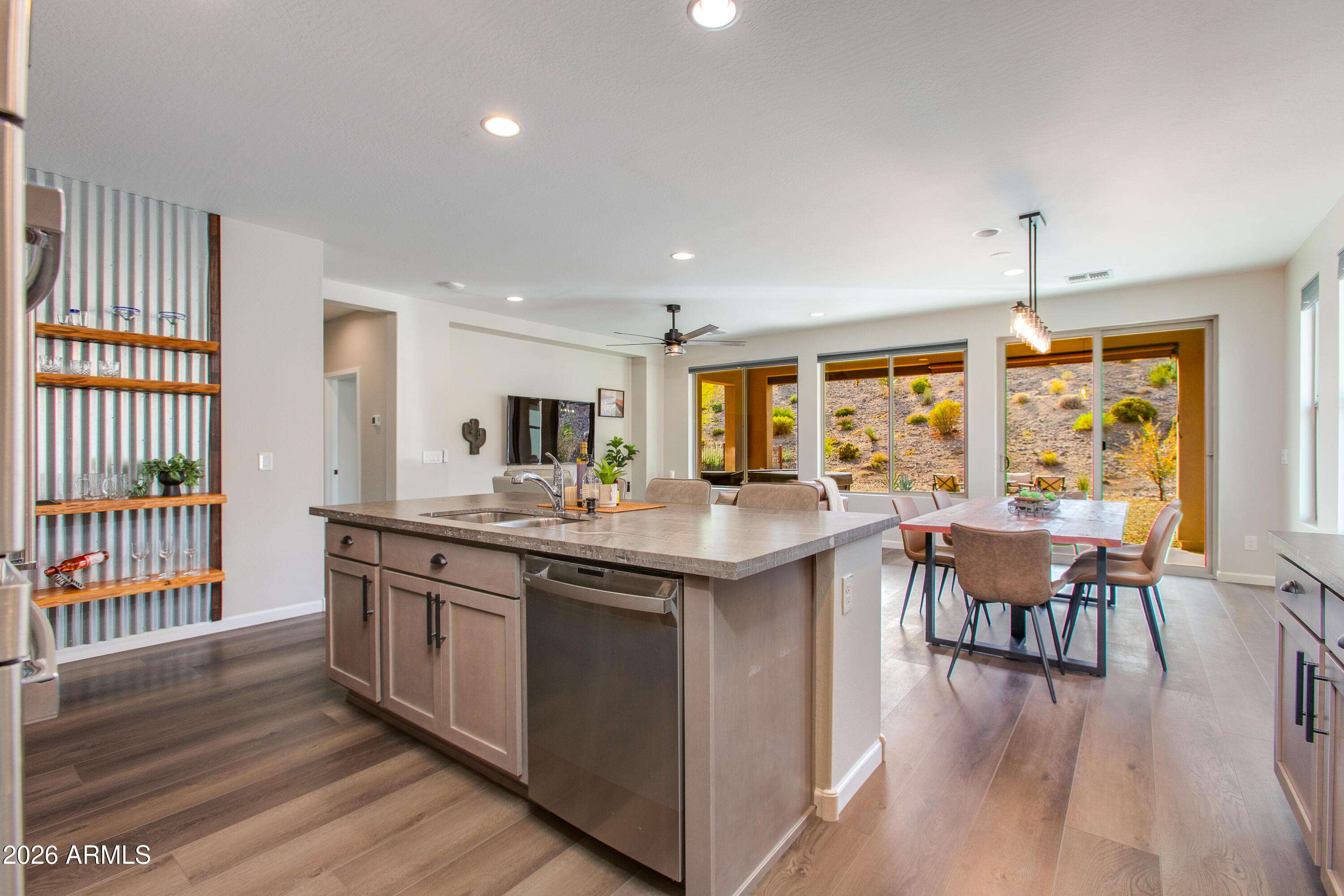 3289 MAVERICK Road