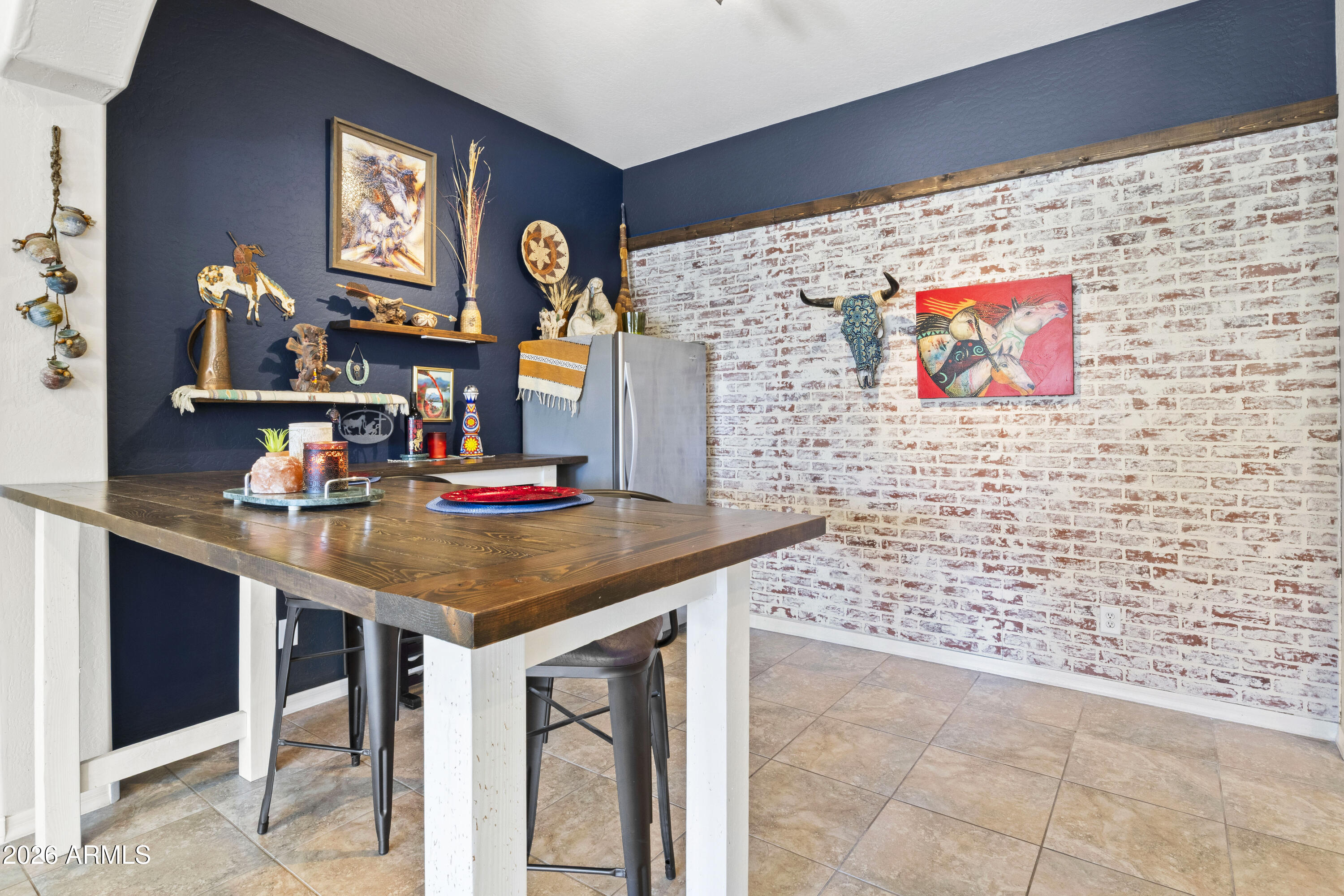 5623 W MALDONADO Road