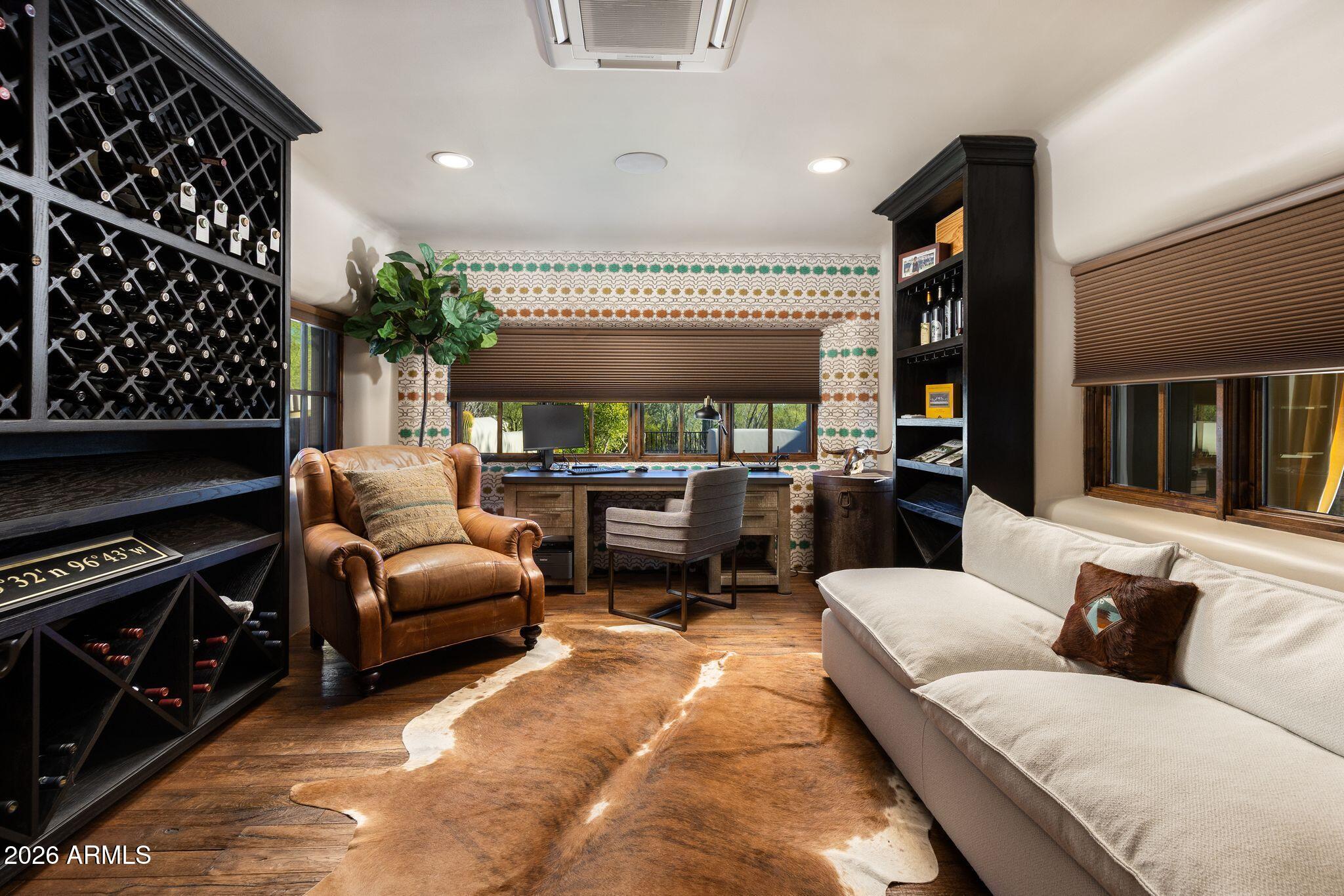 10040 E HAPPY VALLEY Road 477