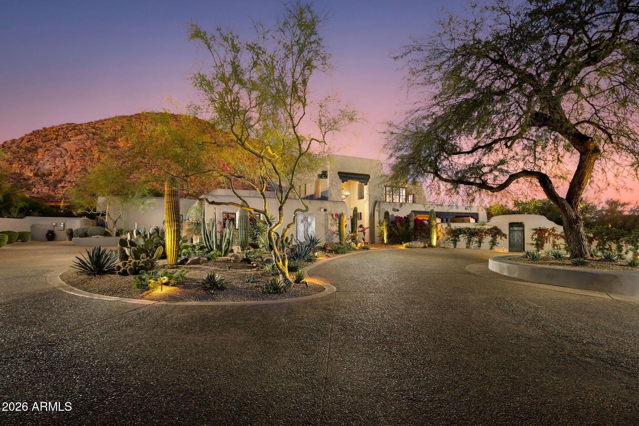 10040 E HAPPY VALLEY Road 477