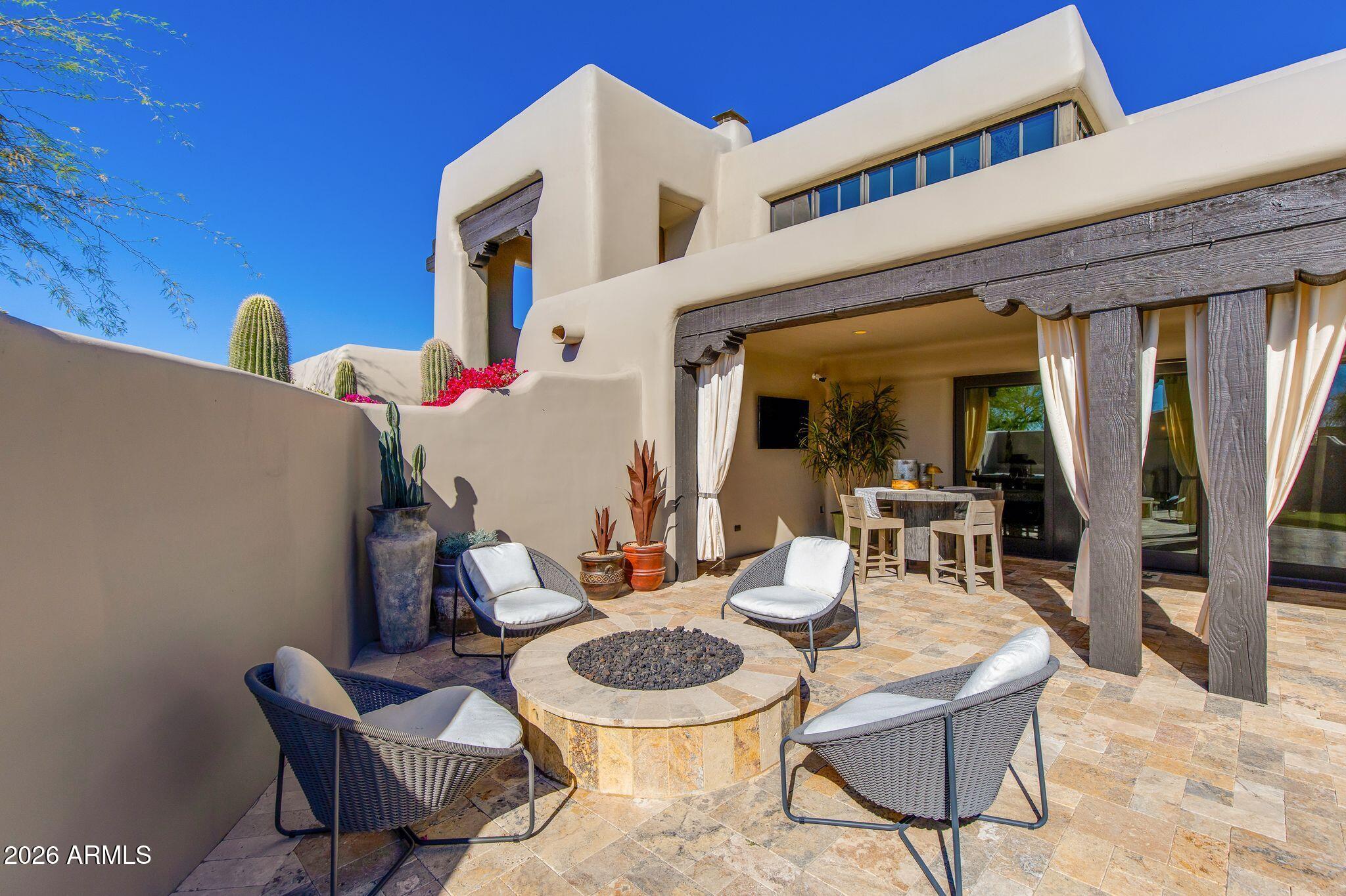 10040 E HAPPY VALLEY Road 477