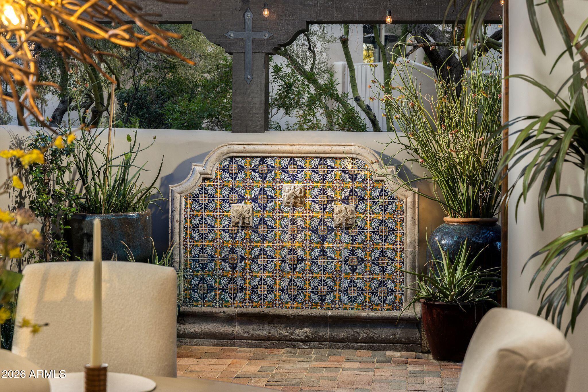 10040 E HAPPY VALLEY Road 477