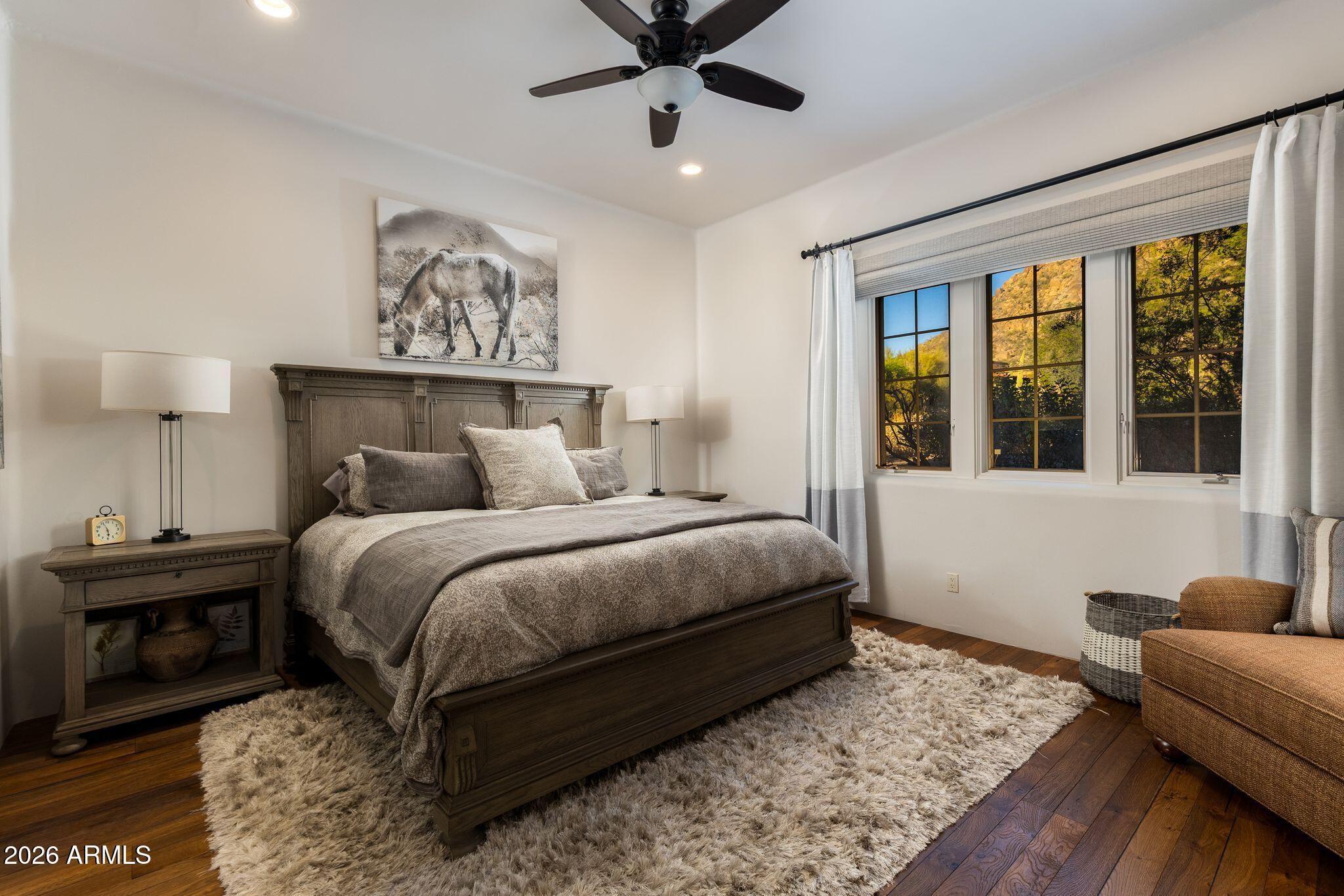 10040 E HAPPY VALLEY Road 477