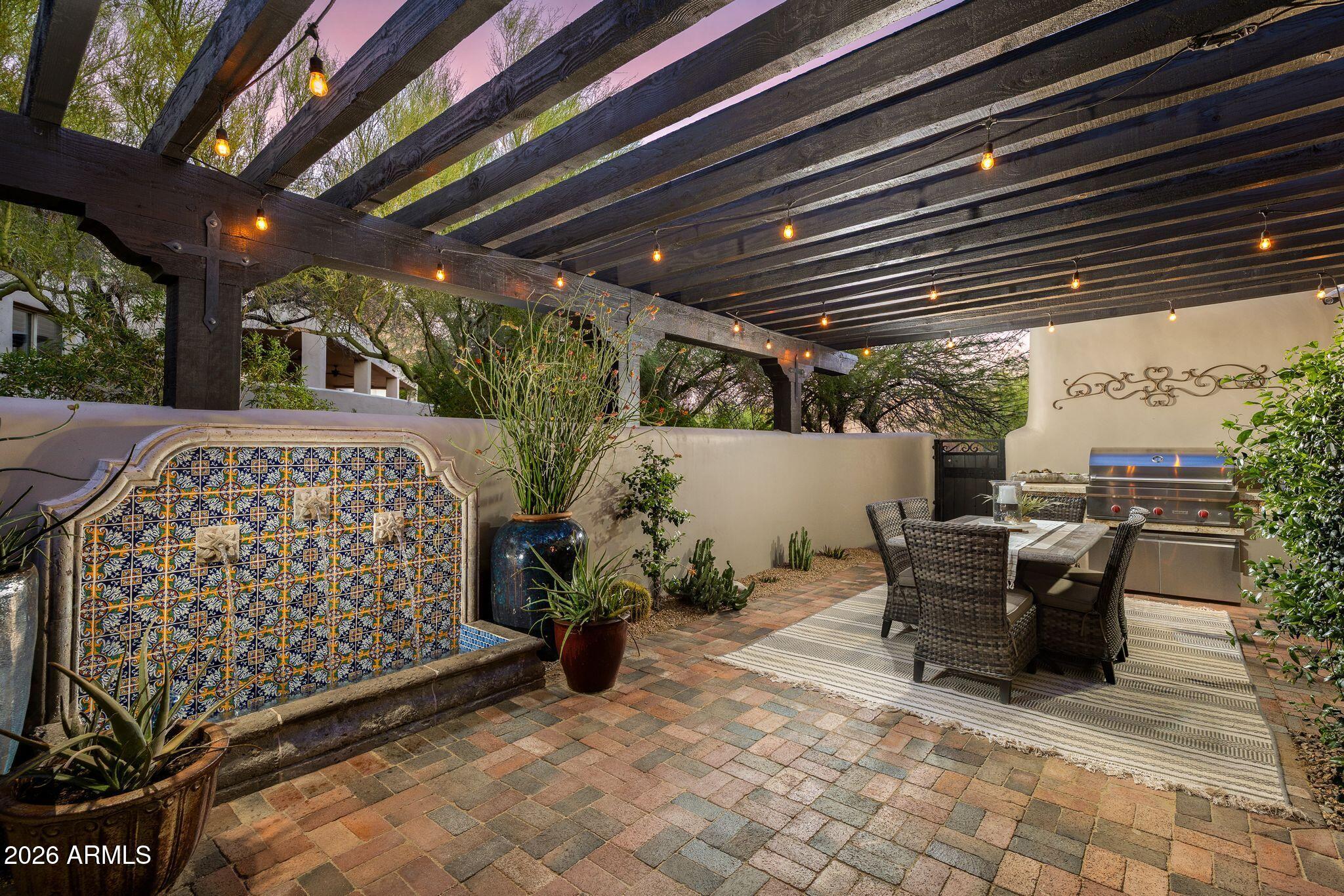 10040 E HAPPY VALLEY Road 477