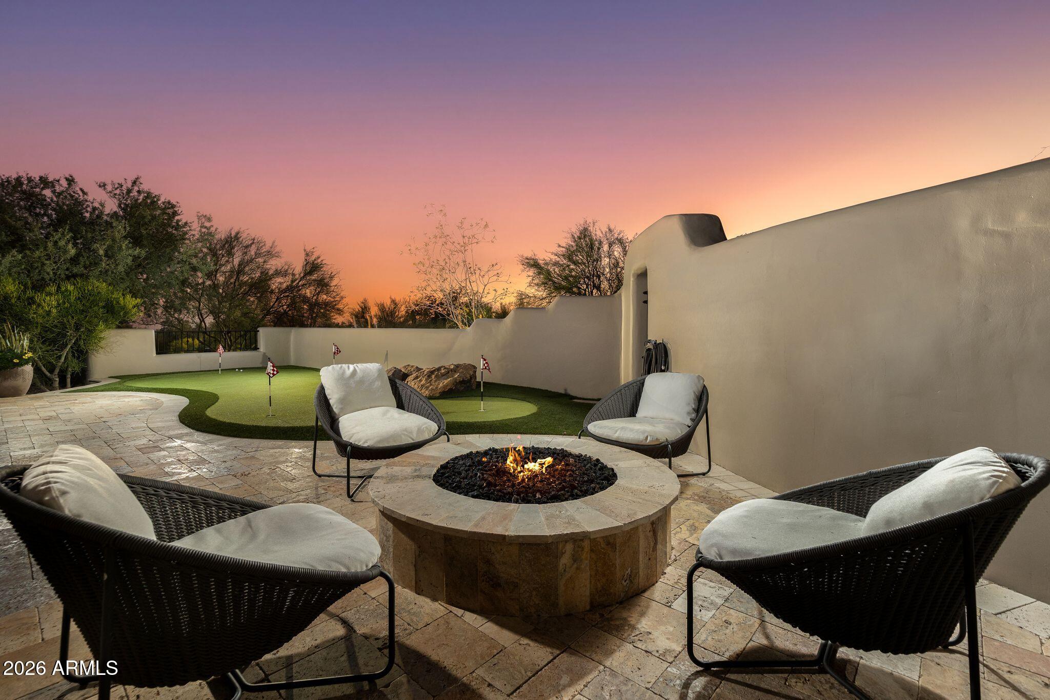 10040 E HAPPY VALLEY Road 477