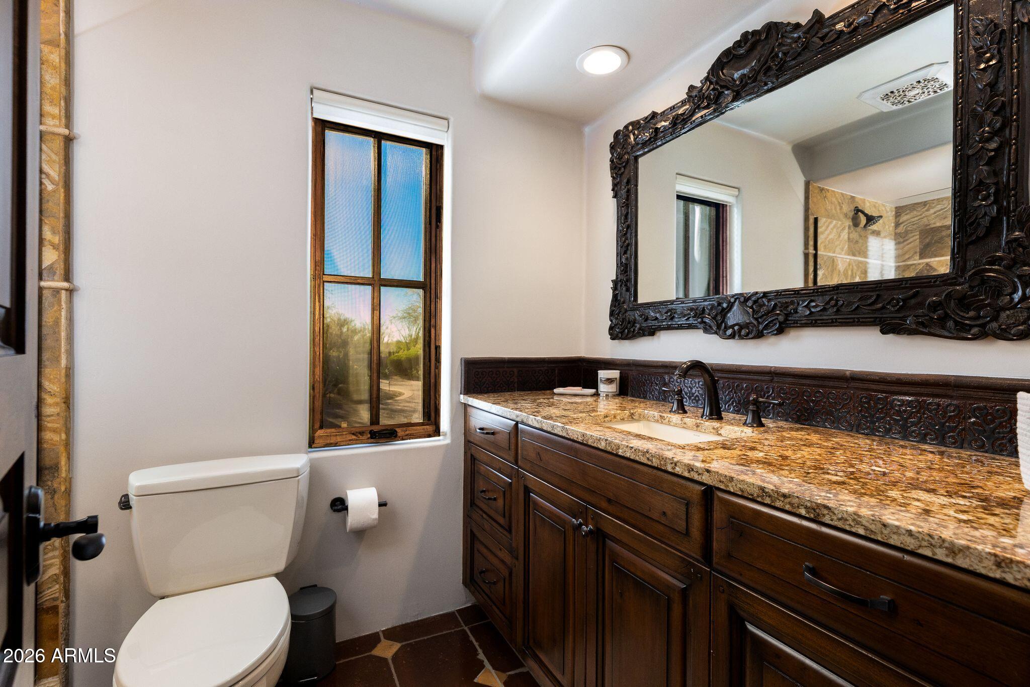 10040 E HAPPY VALLEY Road 477