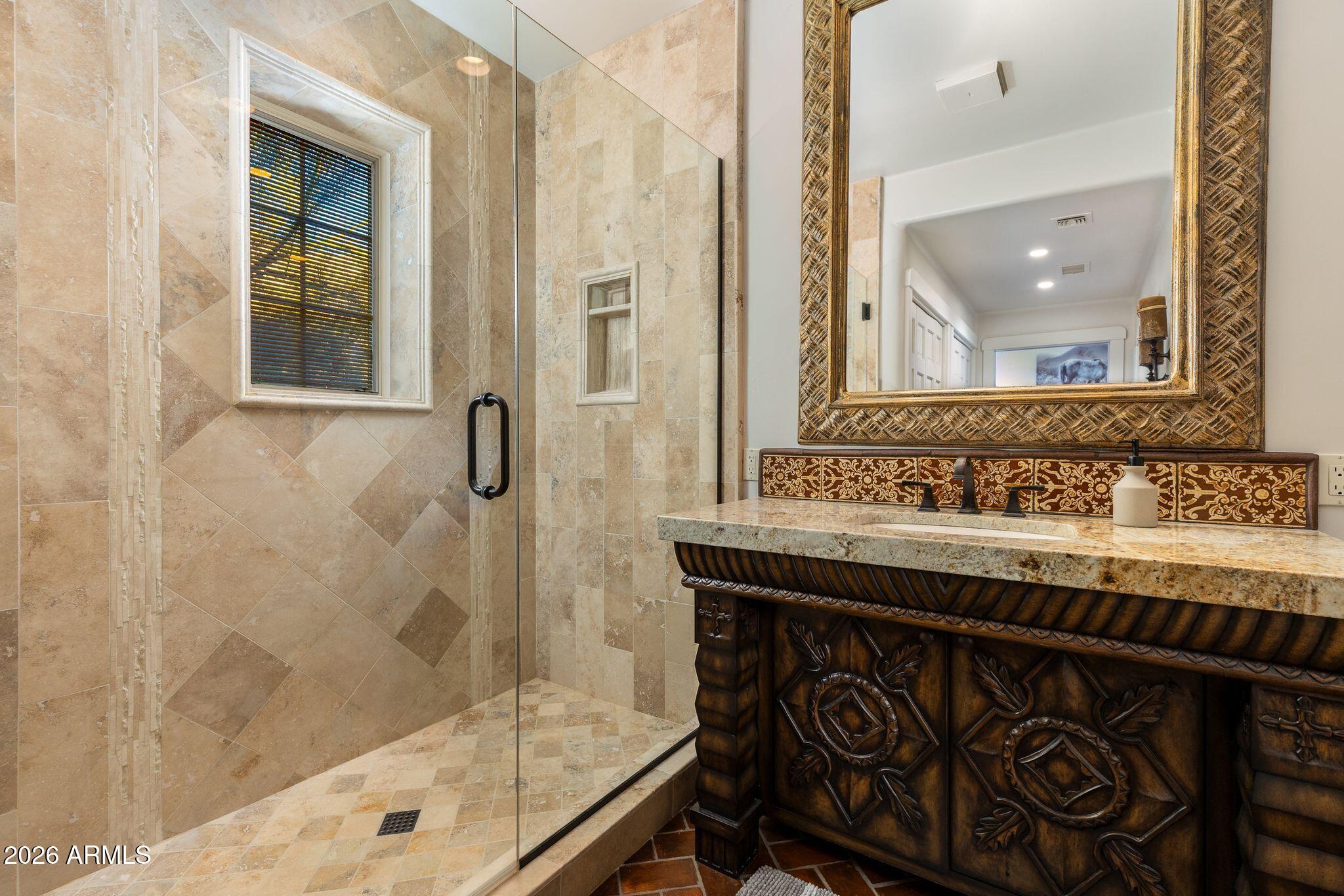 10040 E HAPPY VALLEY Road 477