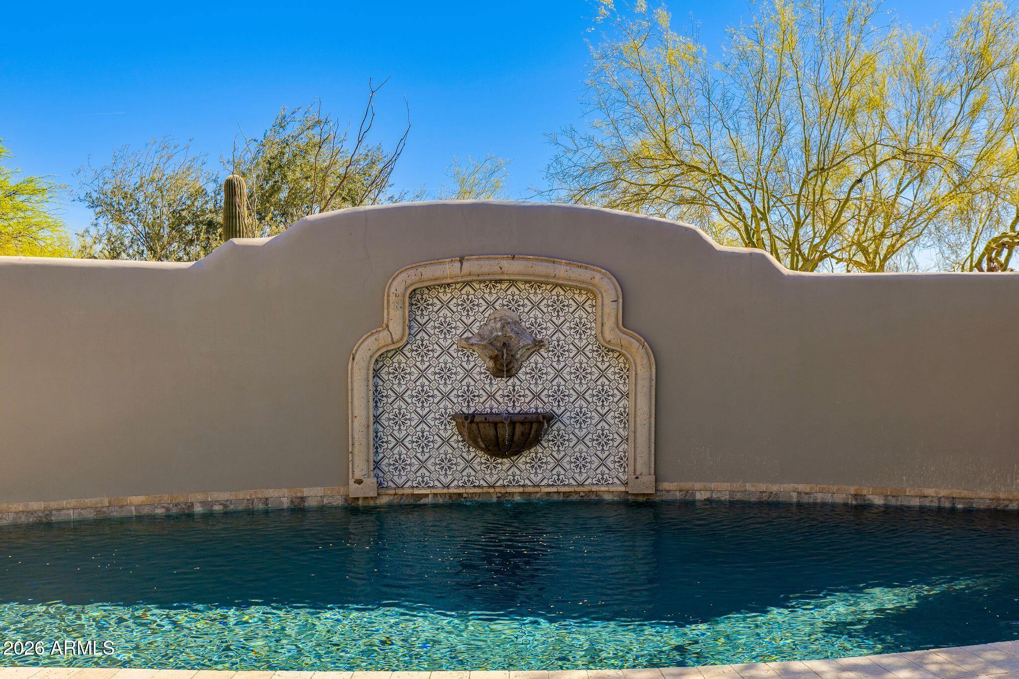 10040 E HAPPY VALLEY Road 477