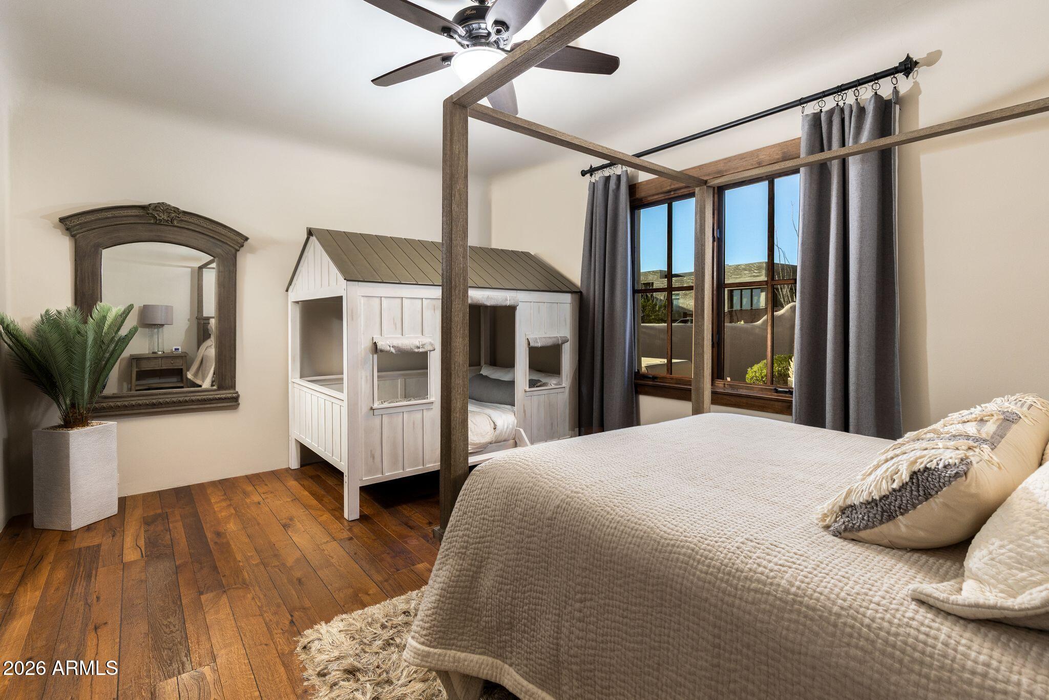 10040 E HAPPY VALLEY Road 477