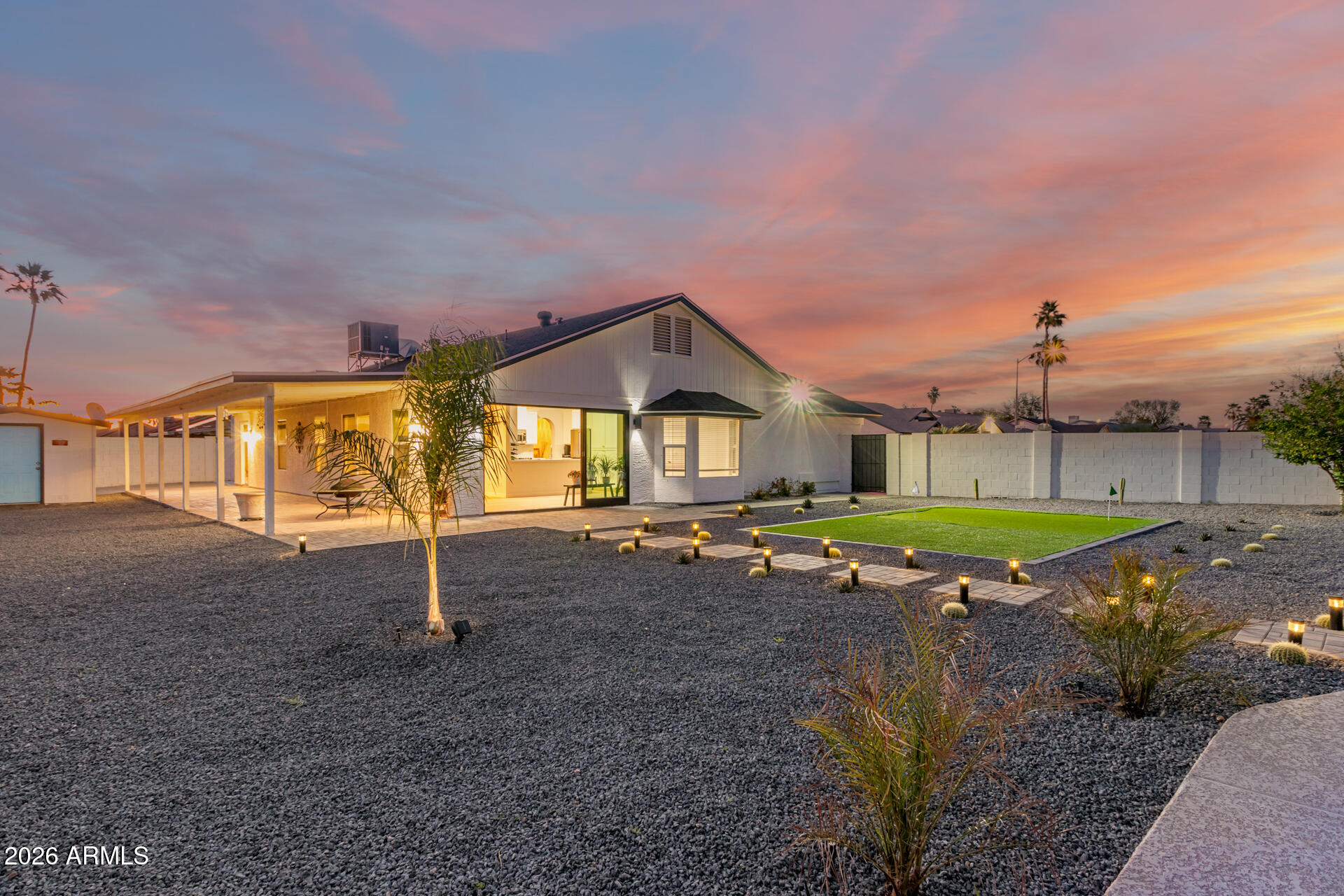 4039 E MORROW Drive