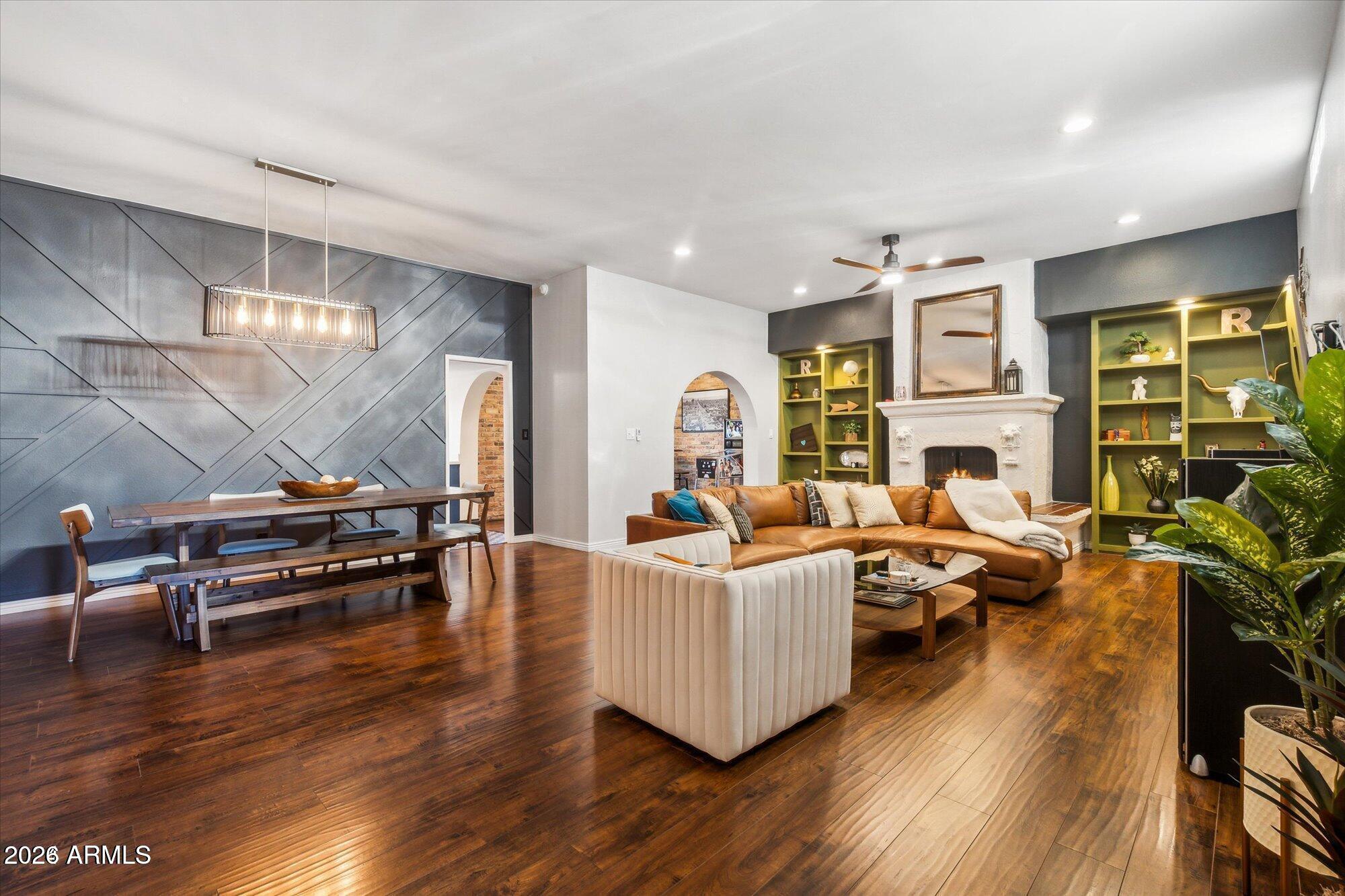 6547 N VILLA MANANA Drive