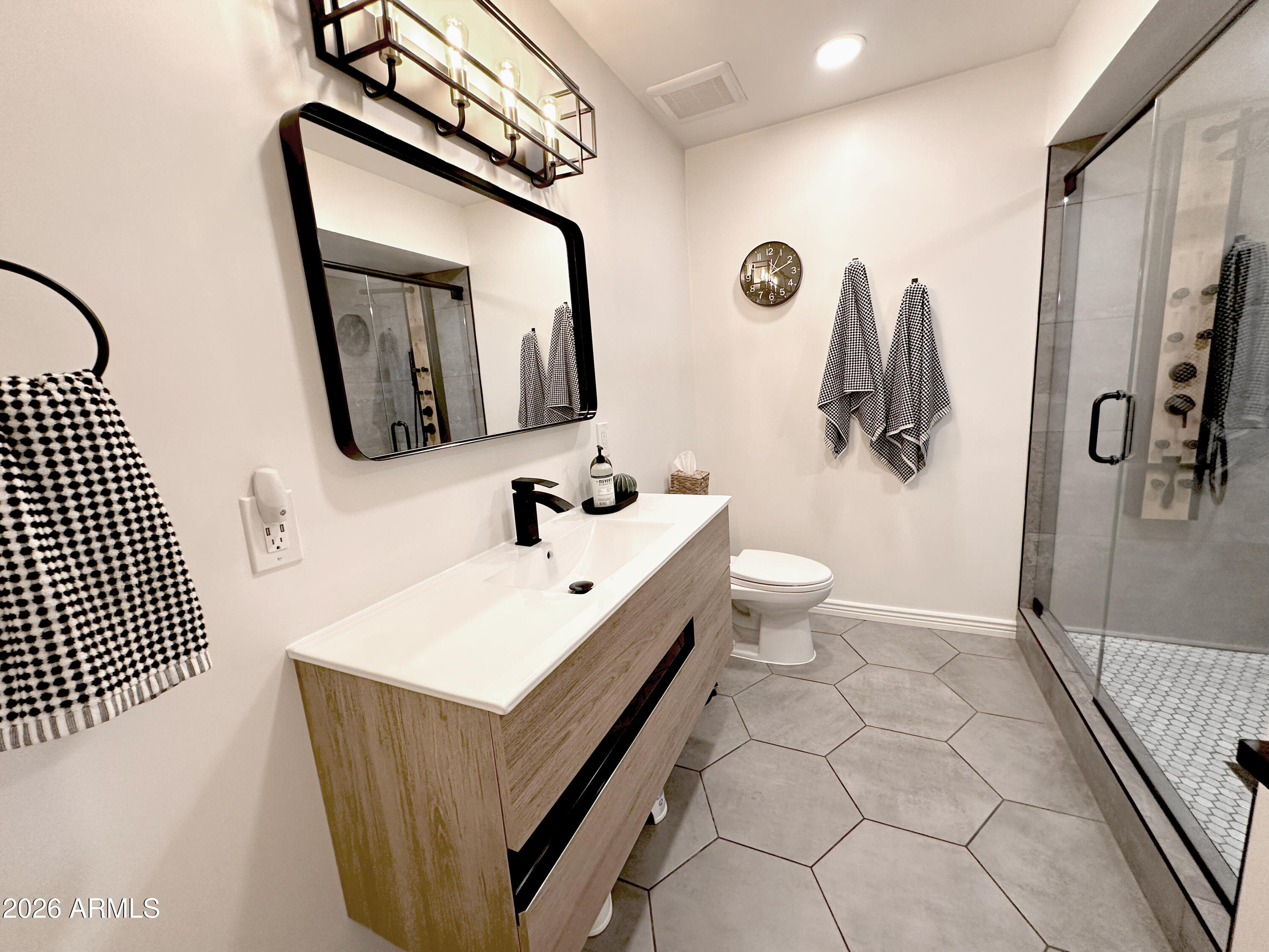 6547 N VILLA MANANA Drive