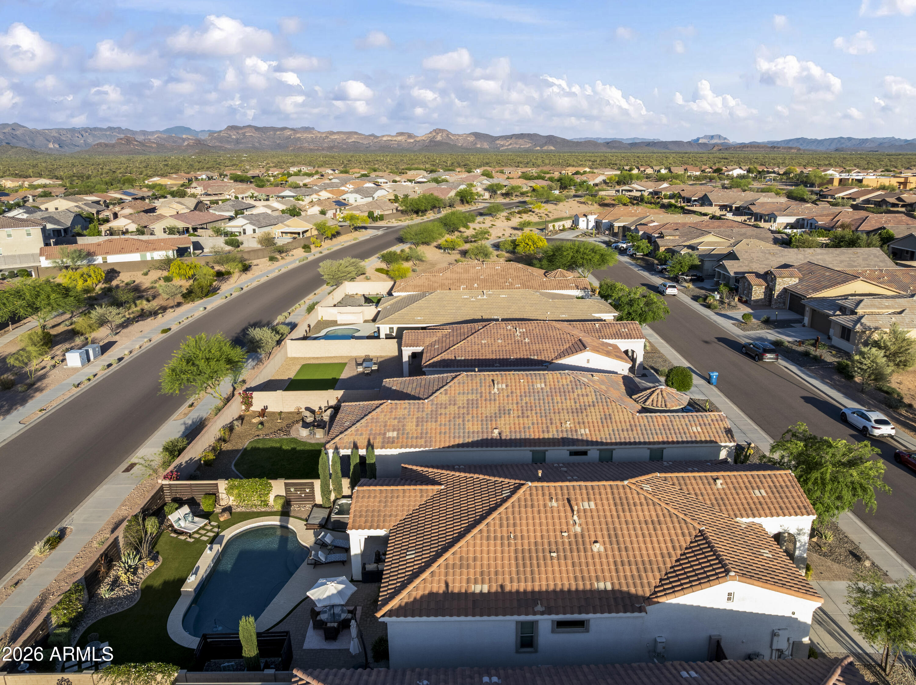 12438 E Parsons Peak