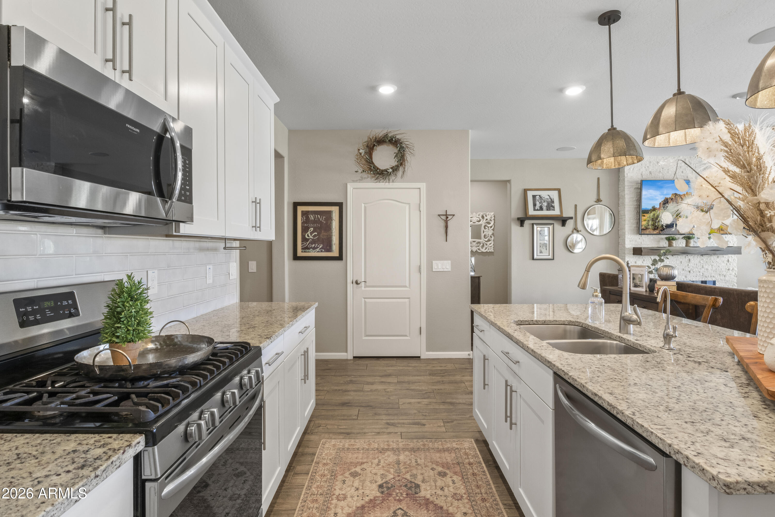 12438 E Parsons Peak