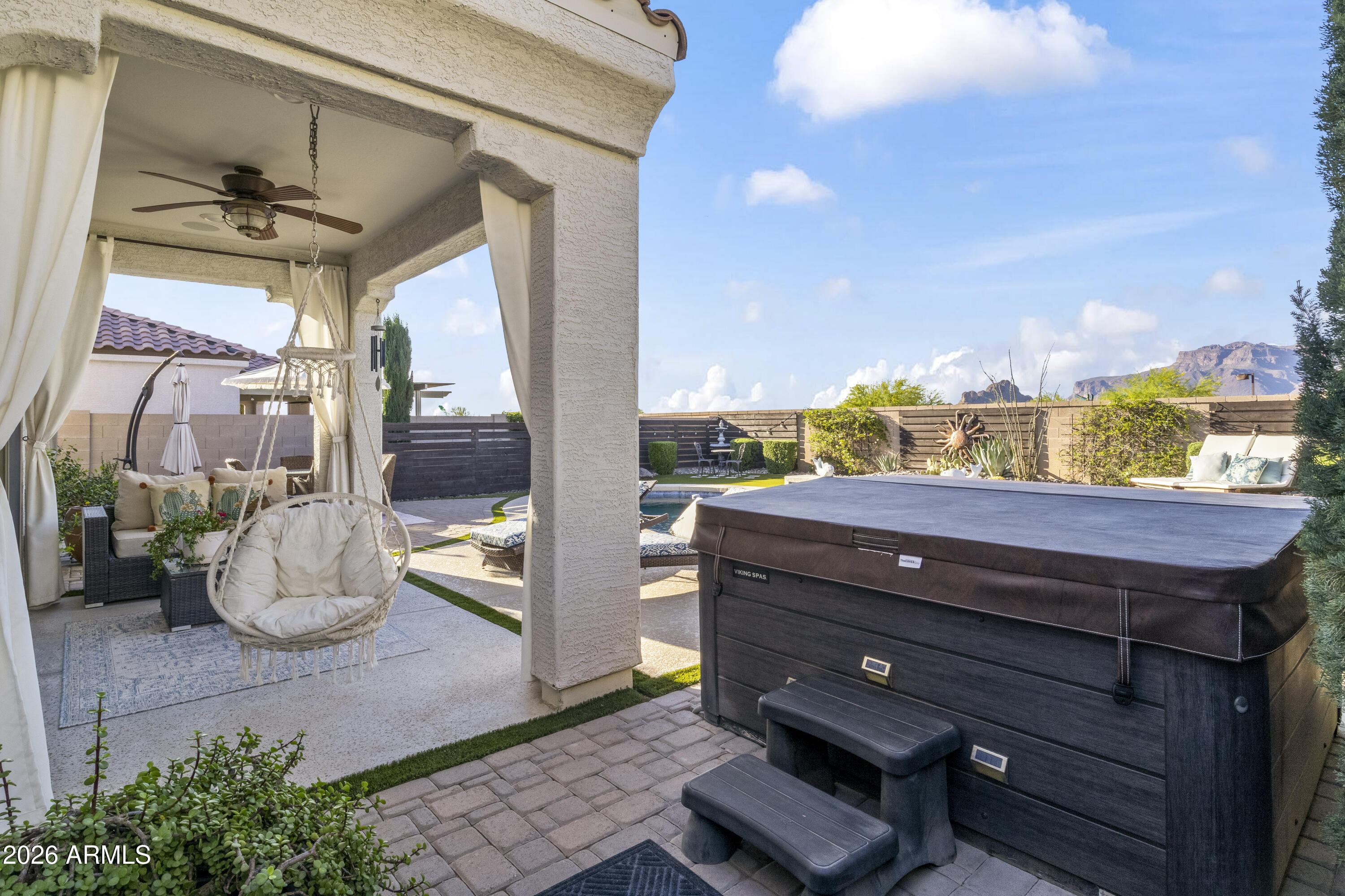 12438 E Parsons Peak