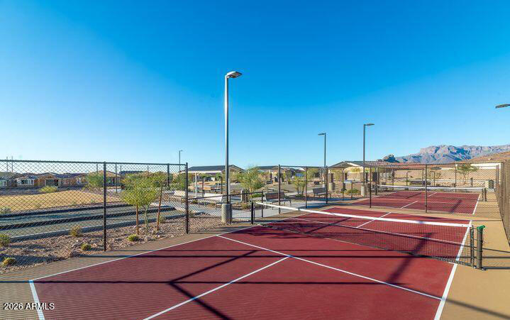 12438 E Parsons Peak