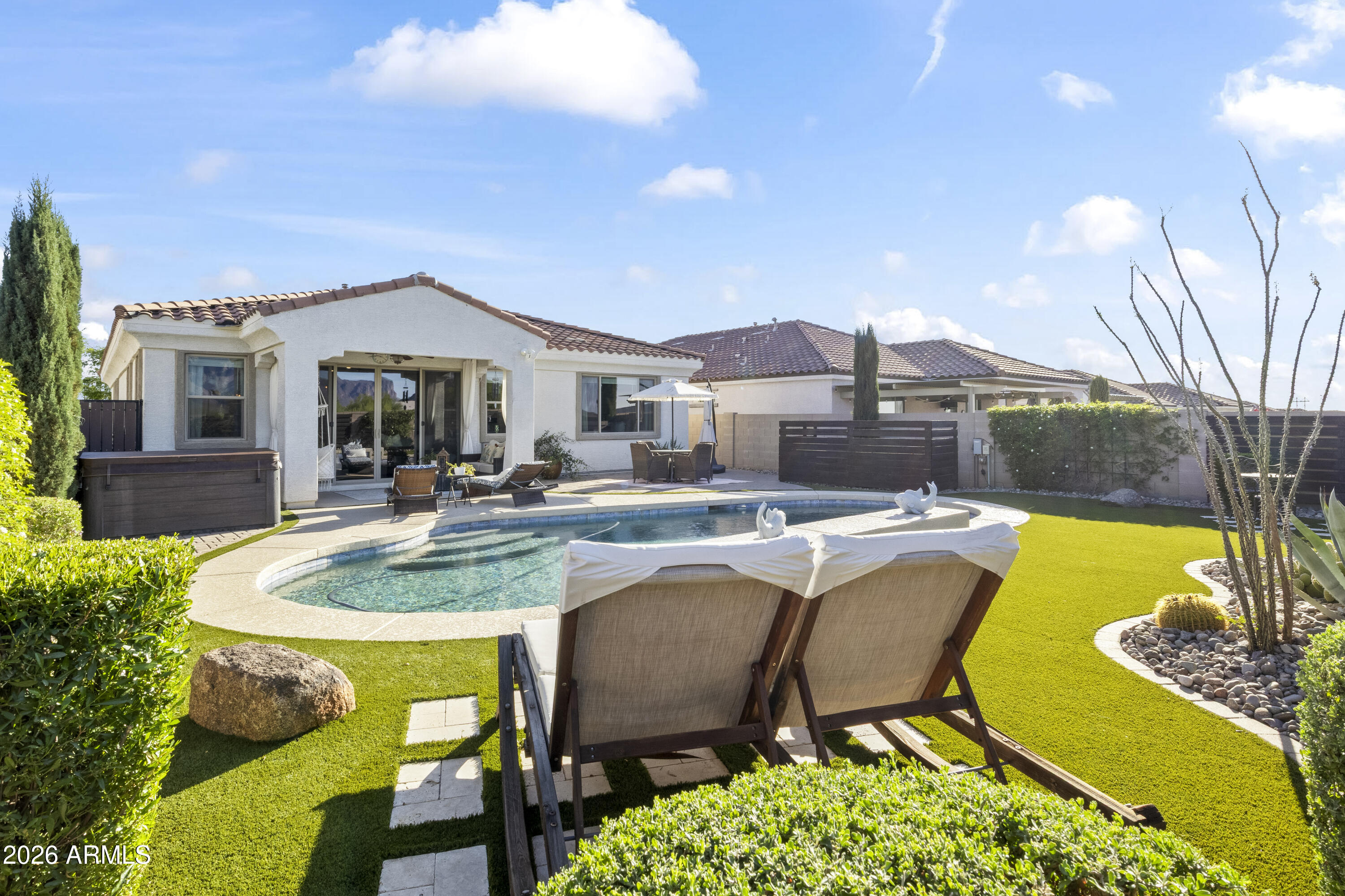 12438 E Parsons Peak