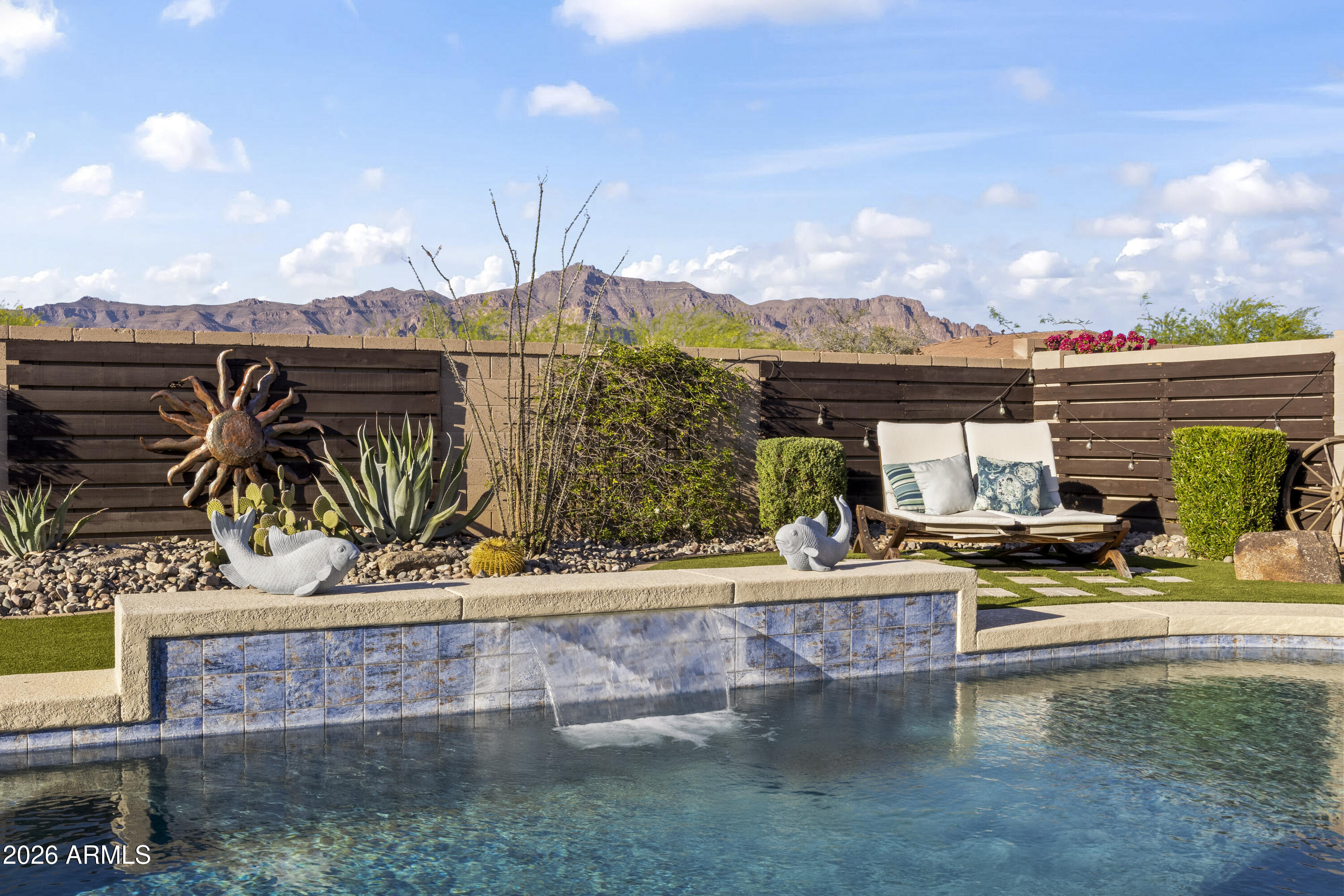 12438 E Parsons Peak