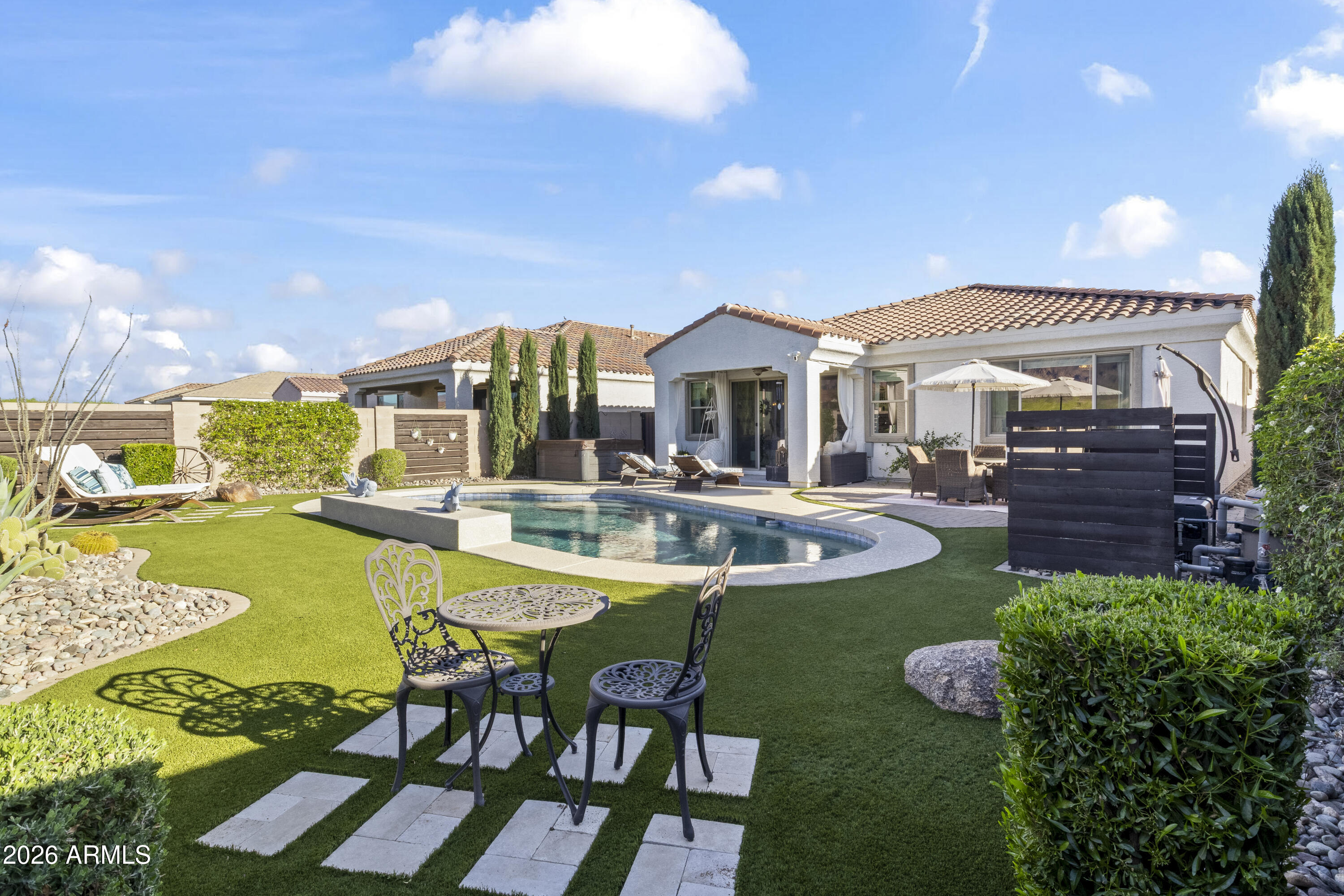 12438 E Parsons Peak