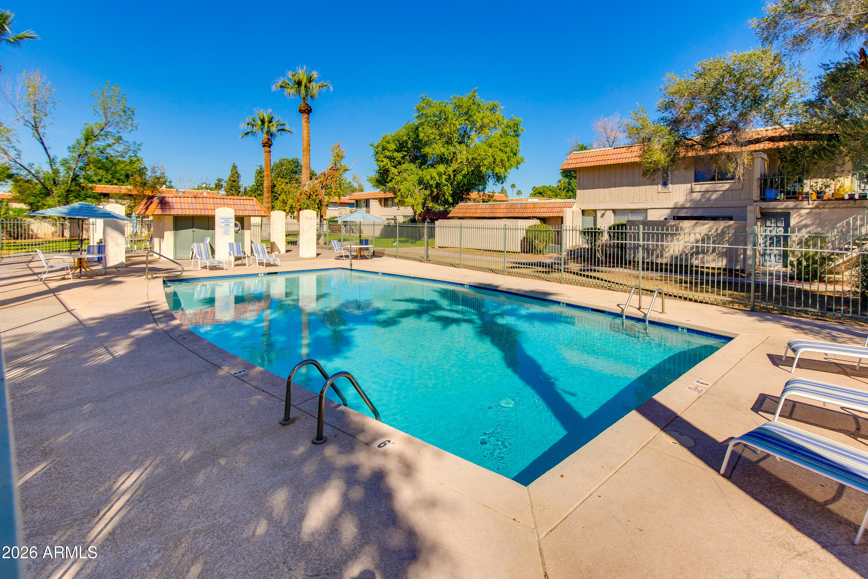 5617 S CLAMBAKE BAY Court B