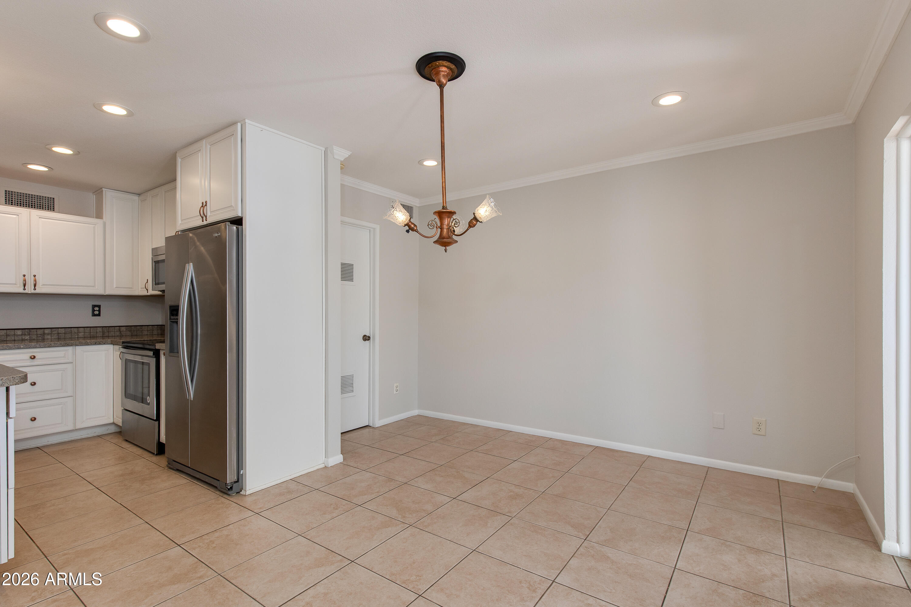 5617 S CLAMBAKE BAY Court B