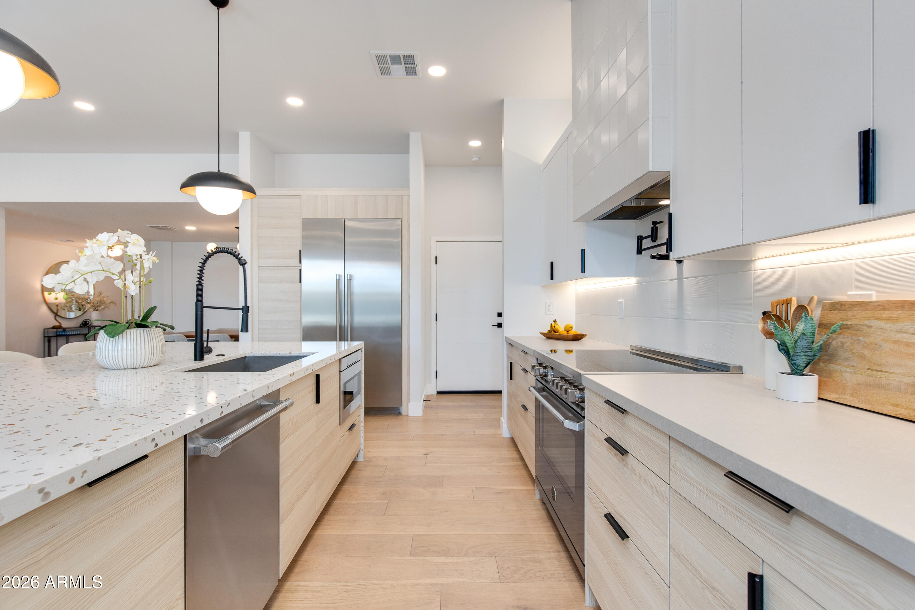 5922 E EMILE ZOLA Avenue